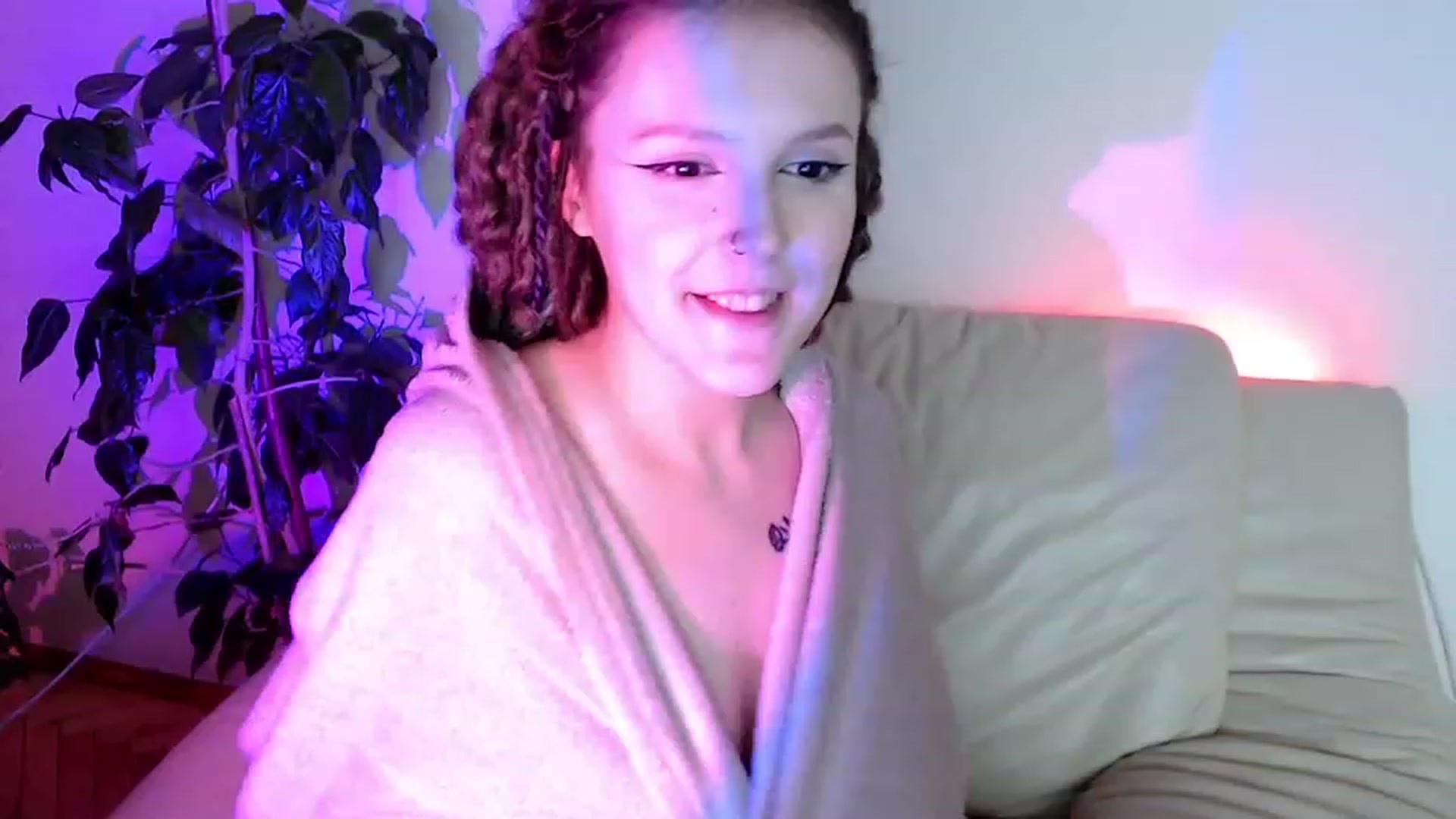 Gallery image thumbnail from Rebecca_Kitty's myfreecams stream on, 11/23/2022, 04:03 image 8 of 20