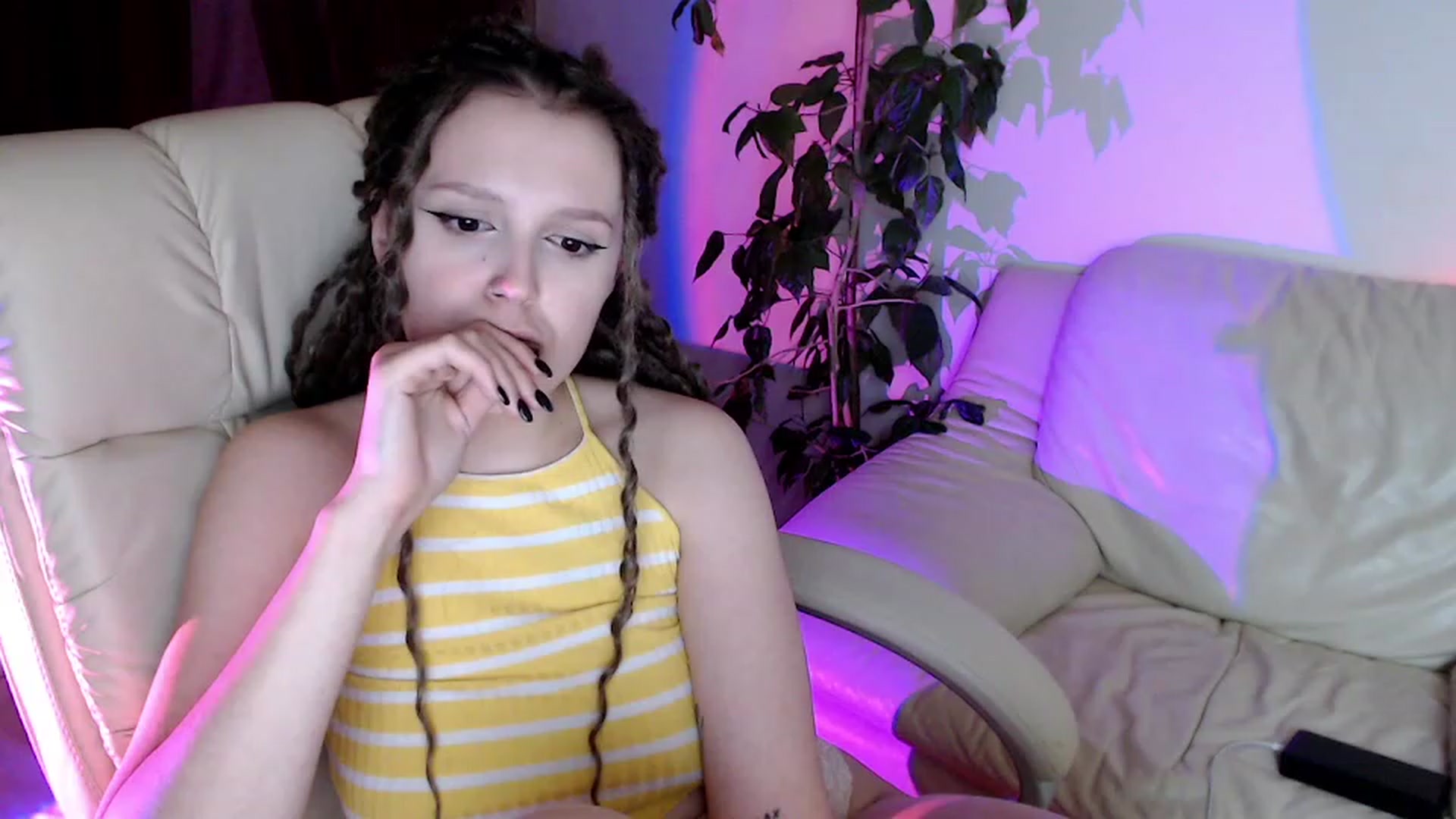 Gallery image thumbnail from Rebecca_Kitty's myfreecams stream on, 11/24/2022, 04:35 image 20 of 20