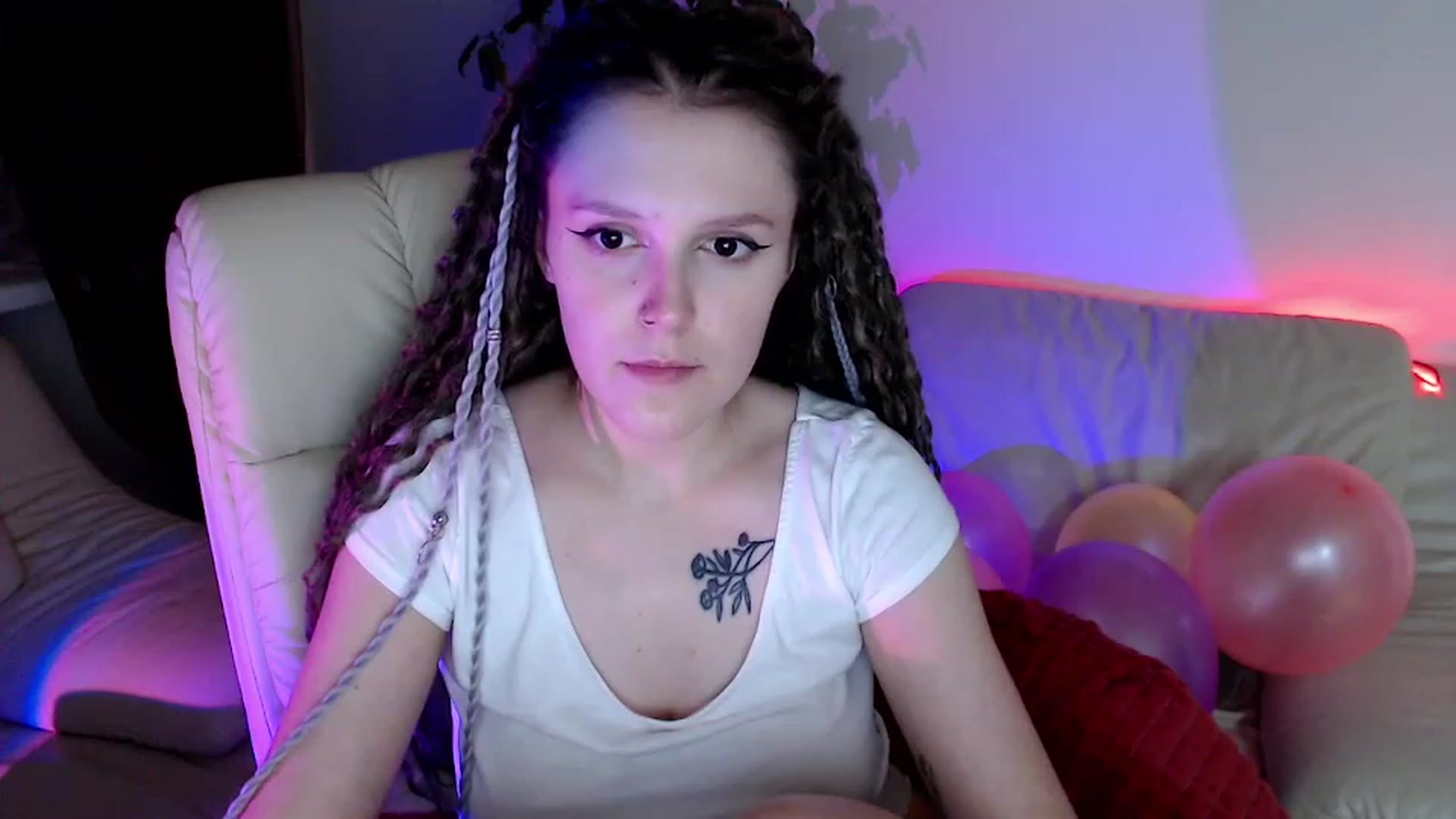 Gallery image thumbnail from Rebecca_Kitty's myfreecams stream on, 11/26/2022, 03:09 image 4 of 20