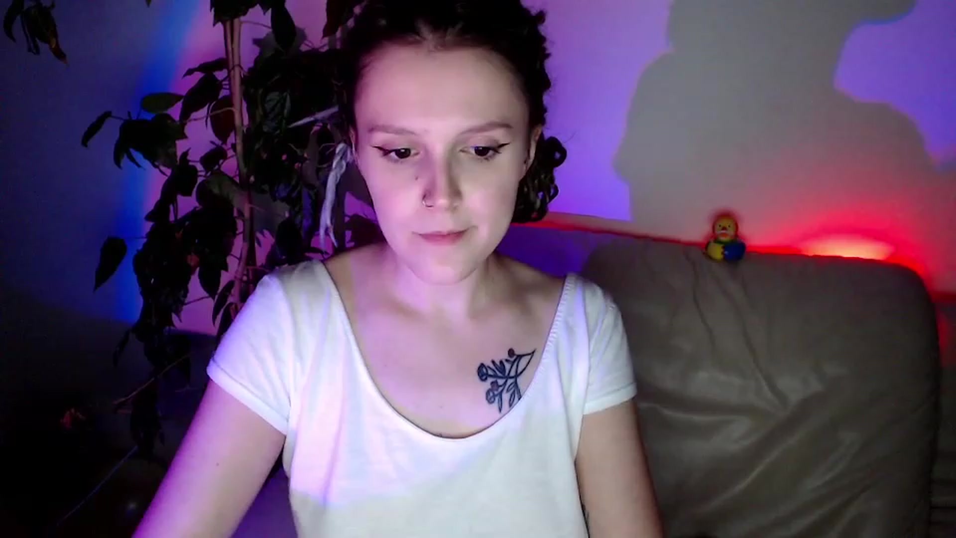Gallery image thumbnail from Rebecca_Kitty's myfreecams stream on, 11/26/2022, 08:26 image 6 of 20