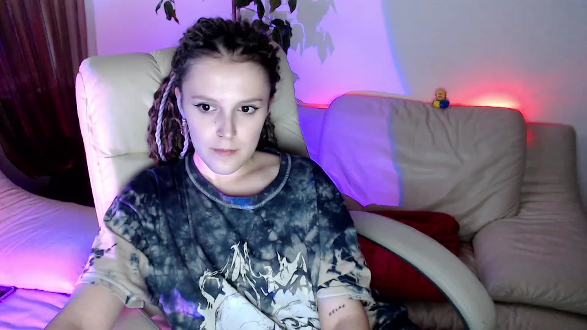 Gallery image thumbnail from Rebecca_Kitty's myfreecams stream on, 11/26/2022, 08:26 image 11 of 20