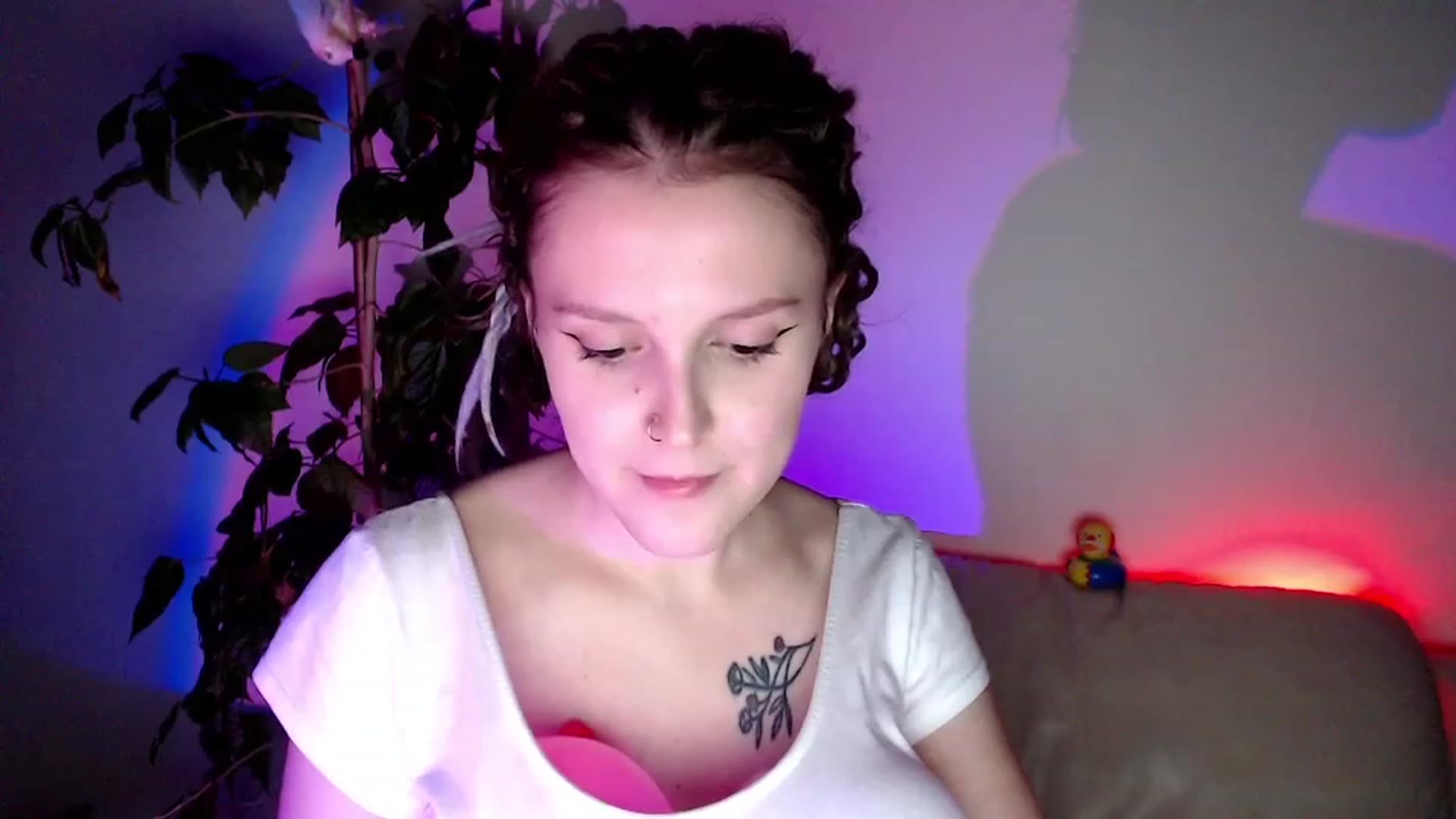 Gallery image thumbnail from Rebecca_Kitty's myfreecams stream on, 11/26/2022, 08:26 image 5 of 20