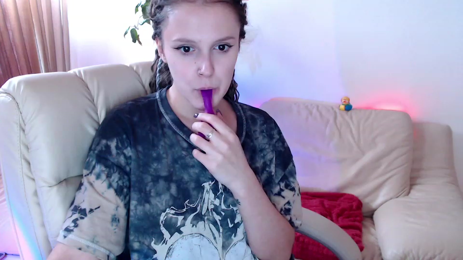 Gallery image thumbnail from Rebecca_Kitty's myfreecams stream on, 11/26/2022, 08:26 image 18 of 20