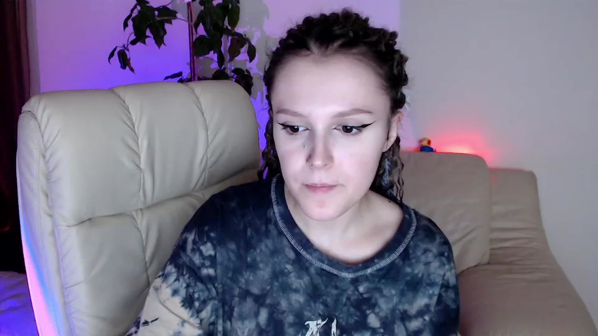 Gallery image thumbnail from Rebecca_Kitty's myfreecams stream on, 11/27/2022, 02:24 image 12 of 20