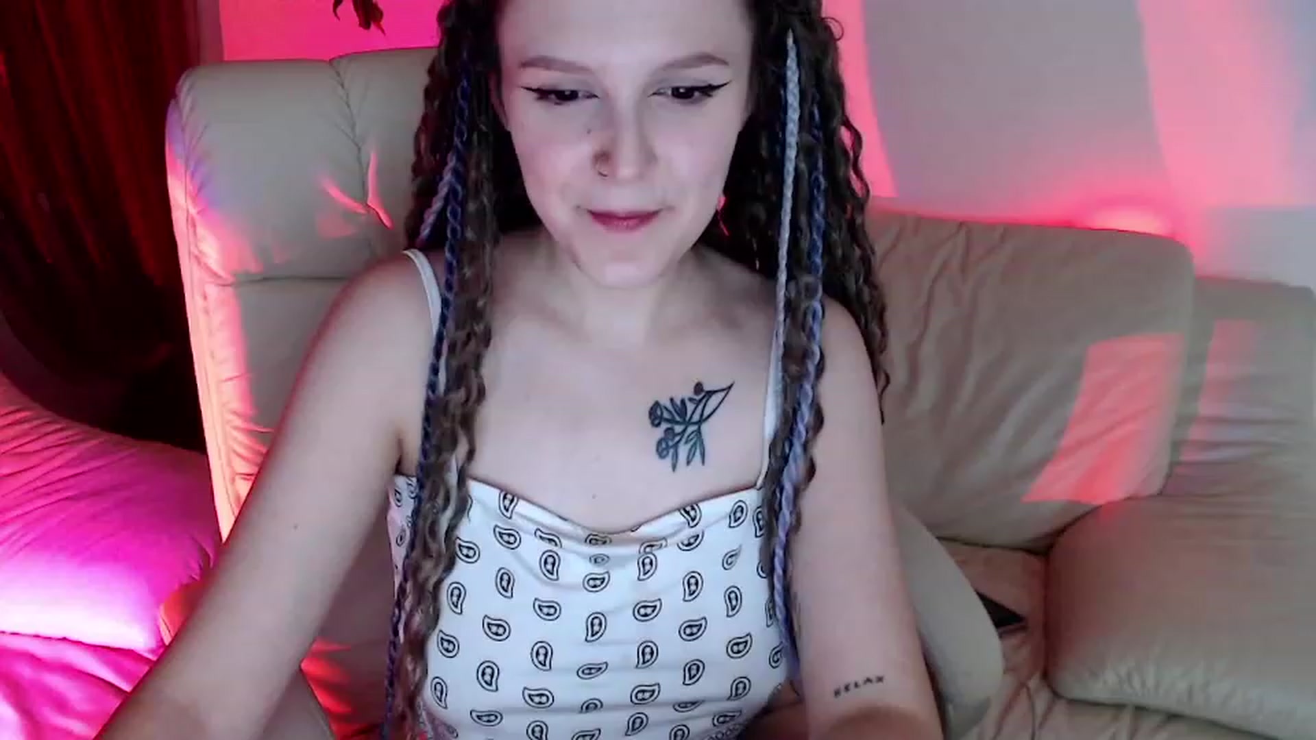 Gallery image thumbnail from Rebecca_Kitty's myfreecams stream on, 11/28/2022, 22:21 image 5 of 20