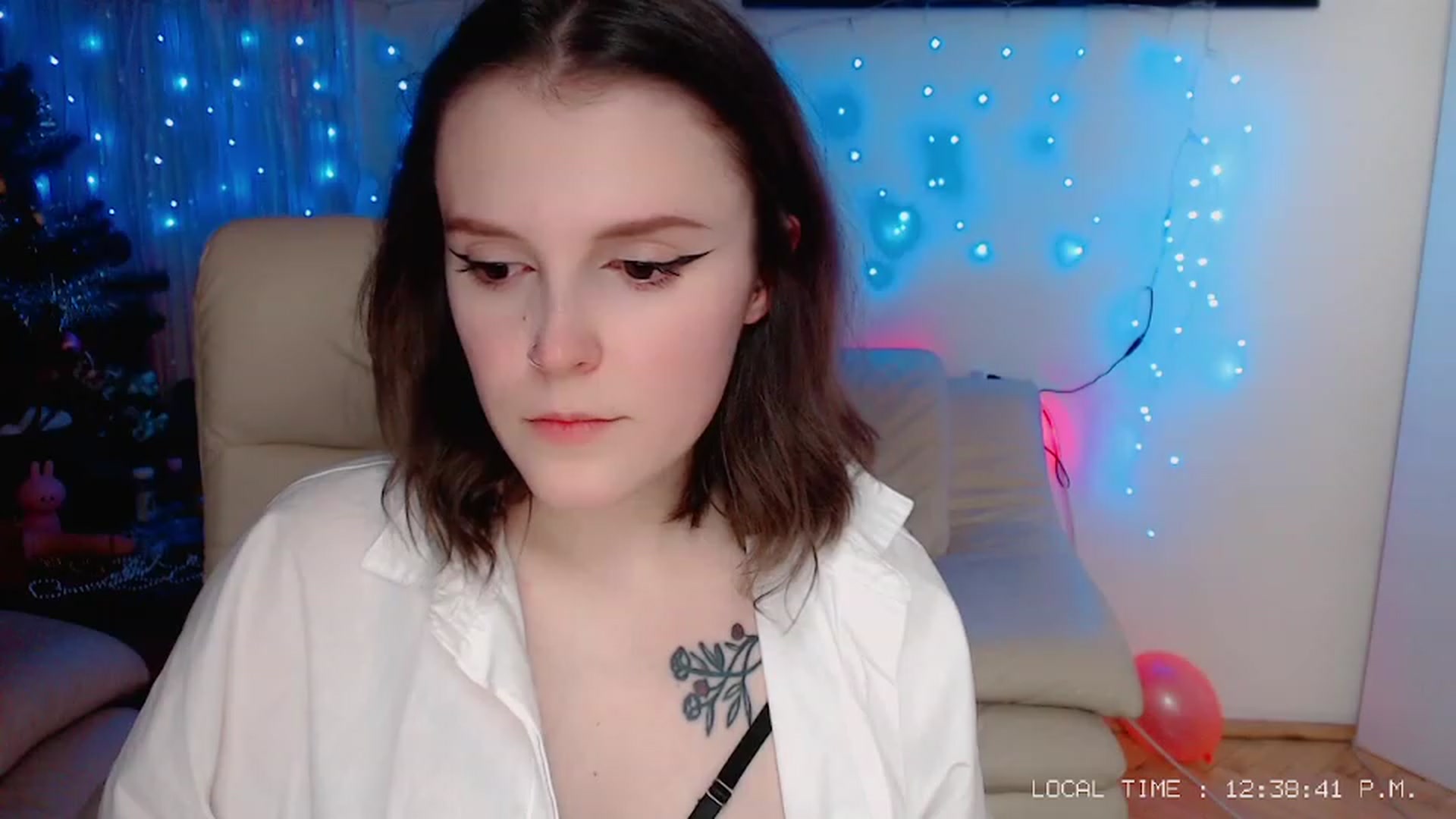 Gallery image thumbnail from Rebecca_Kitty's myfreecams stream on, 12/31/2022, 22:44 image 14 of 20