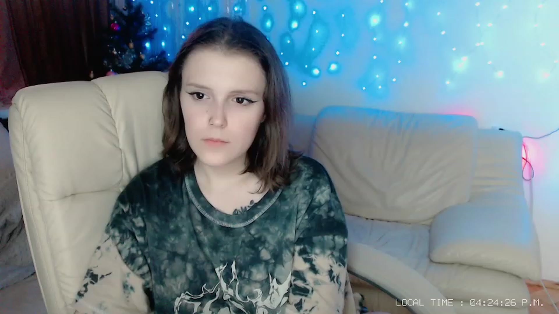 Gallery image thumbnail from Rebecca_Kitty's myfreecams stream on, 01/01/2023, 14:48 image 10 of 20