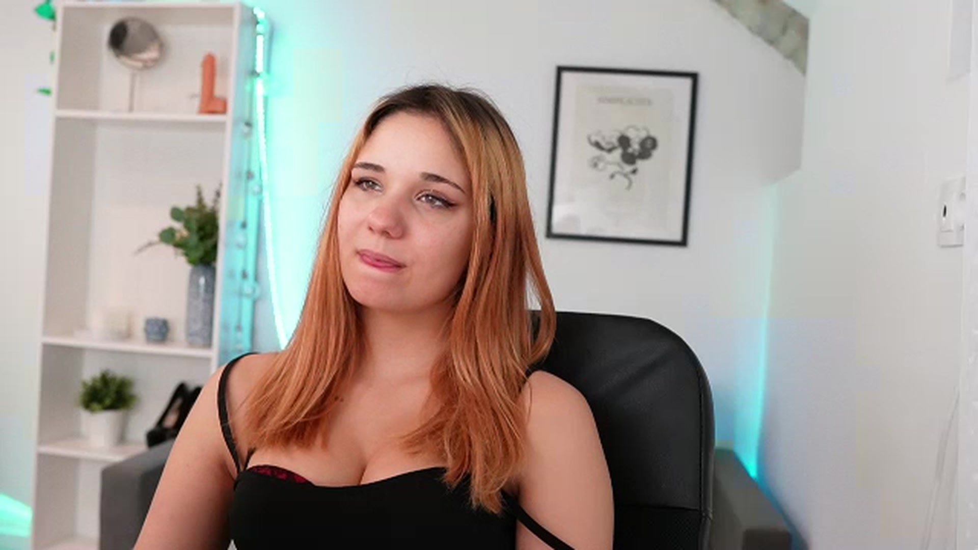 Gallery image thumbnail from Rebel__Lynn's myfreecams stream on, 01/02/2024, 10:18 image 17 of 20