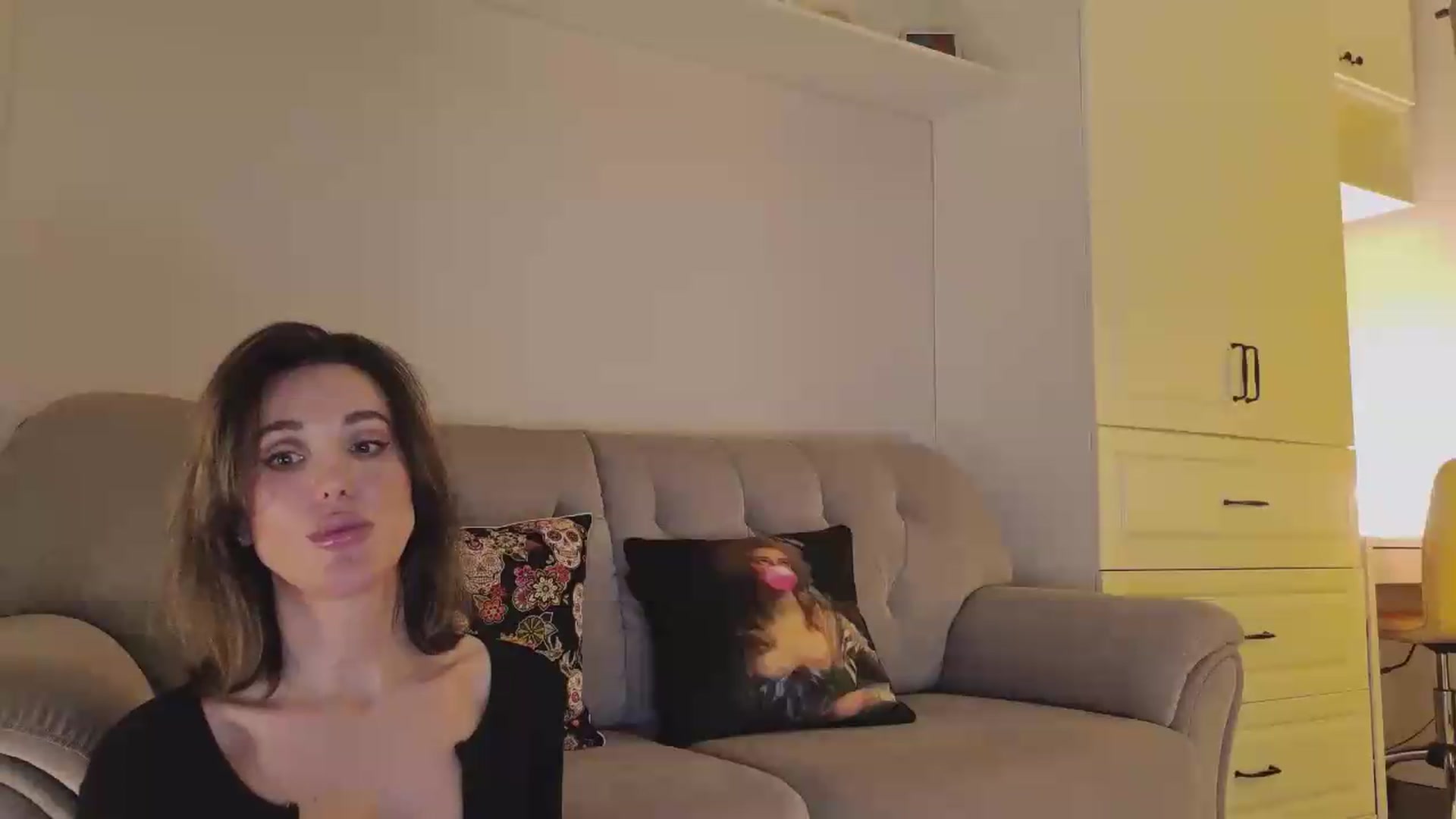 Gallery image thumbnail from RecklessHelen's myfreecams stream on, 10/03/2026, 11:24 image 5 of 20
