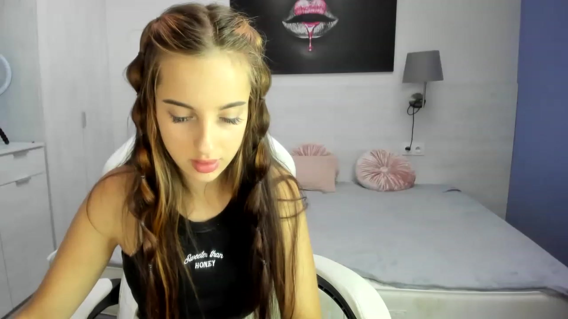 Gallery image thumbnail from RedAmethystt's myfreecams stream on, 07/16/2023, 16:14 image 2 of 20