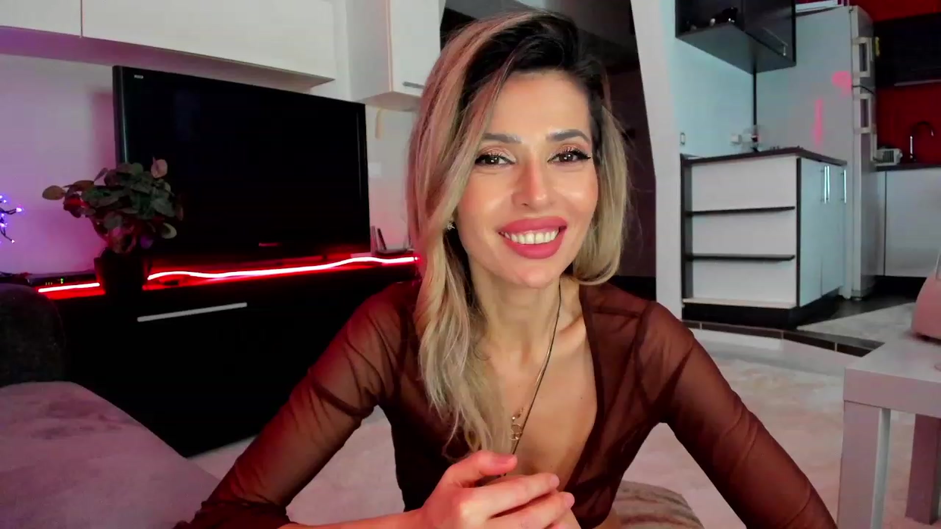 Gallery image thumbnail from RedButtMonkey's myfreecams stream on, 03/14/2024, 01:58 image 19 of 20