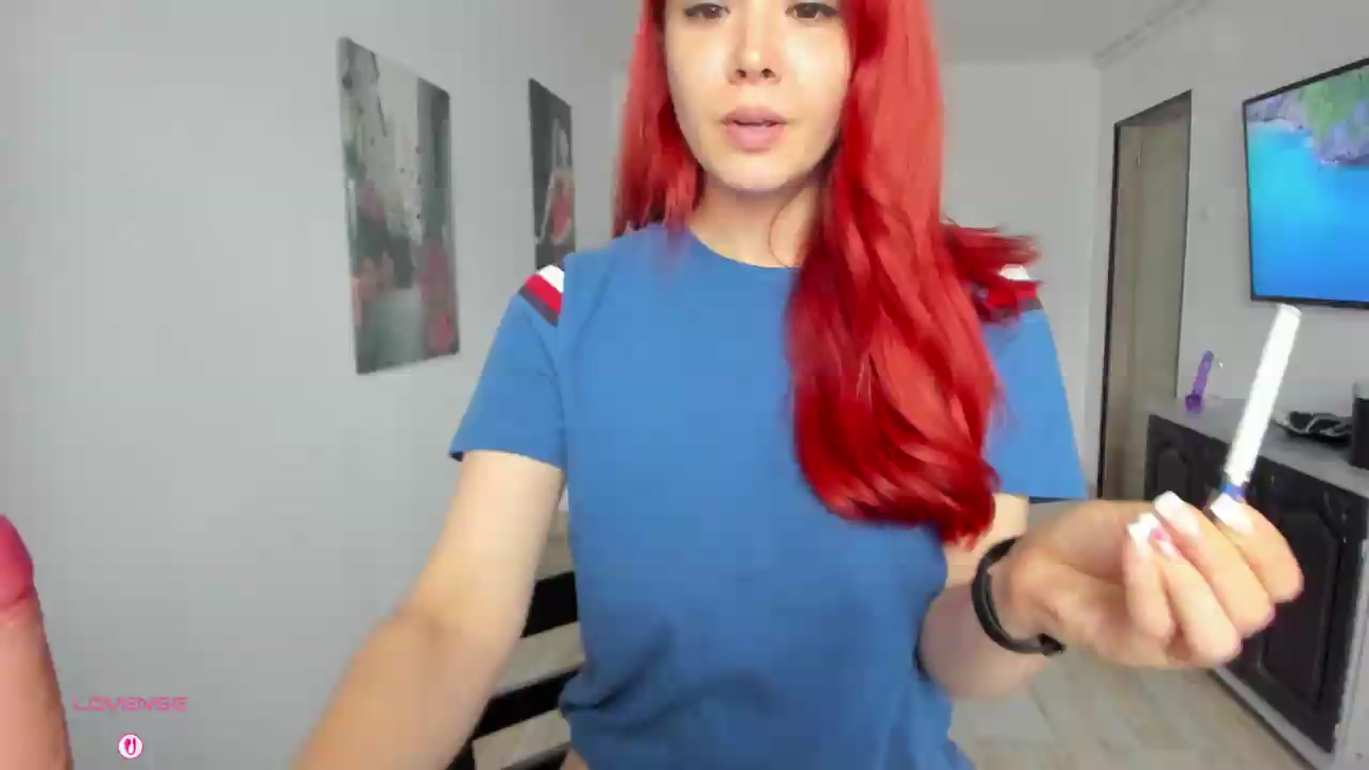 Gallery image thumbnail from RedFireVelvet's myfreecams stream on, 06/05/2026, 11:39 image 6 of 20