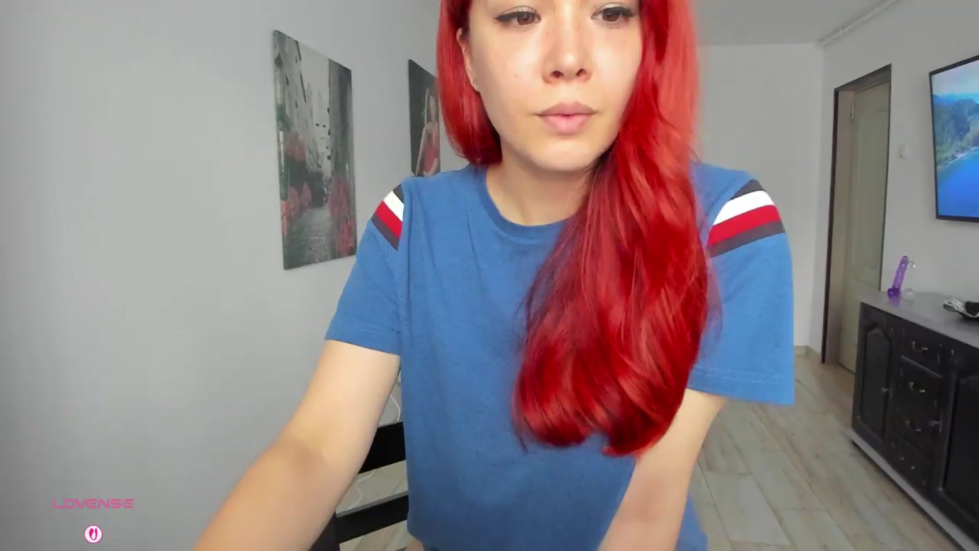 Gallery image thumbnail from RedFireVelvet's myfreecams stream on, 06/05/2026, 11:39 image 19 of 20