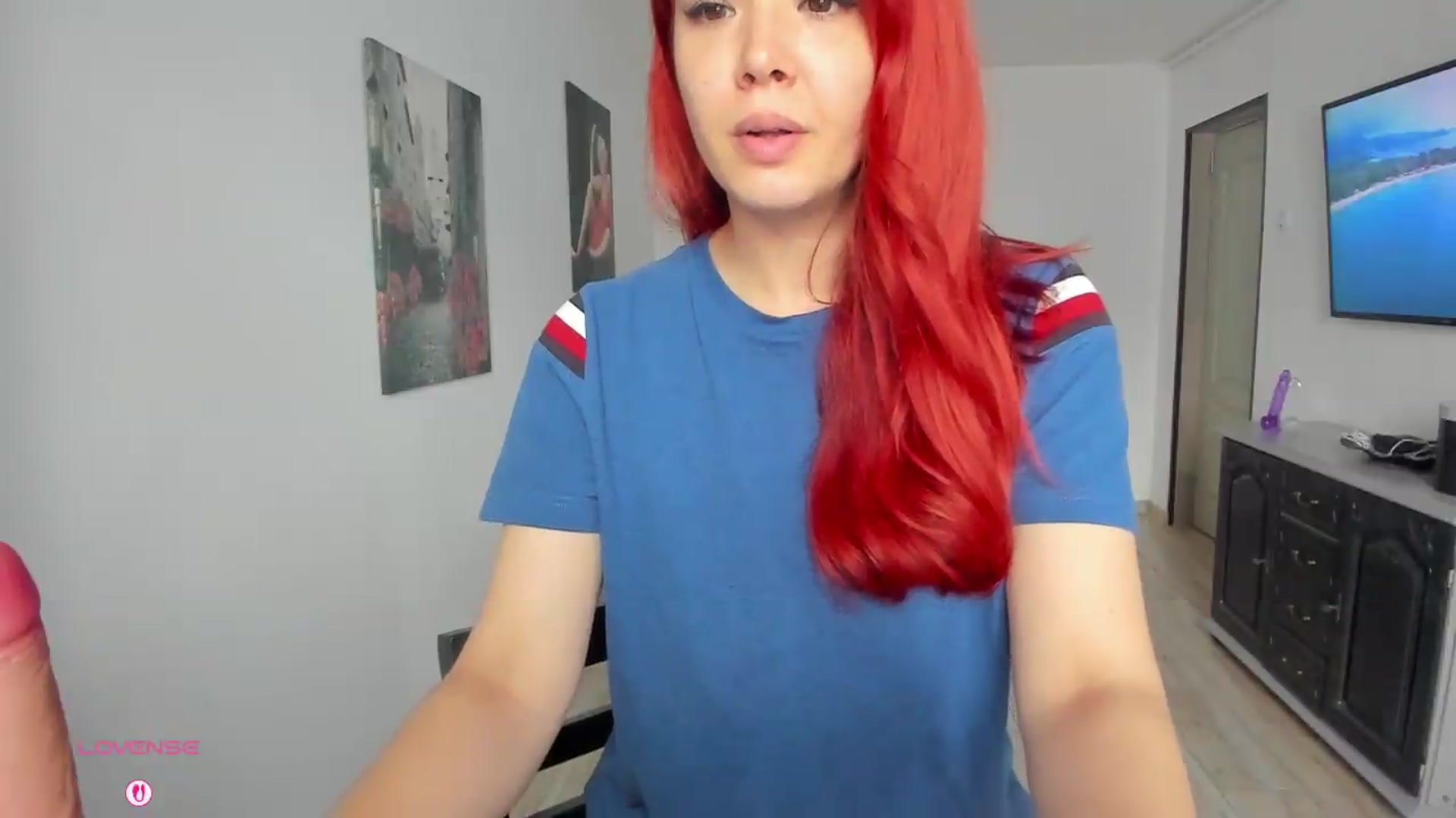 Gallery image thumbnail from RedFireVelvet's myfreecams stream on, 06/05/2026, 11:39 image 7 of 20