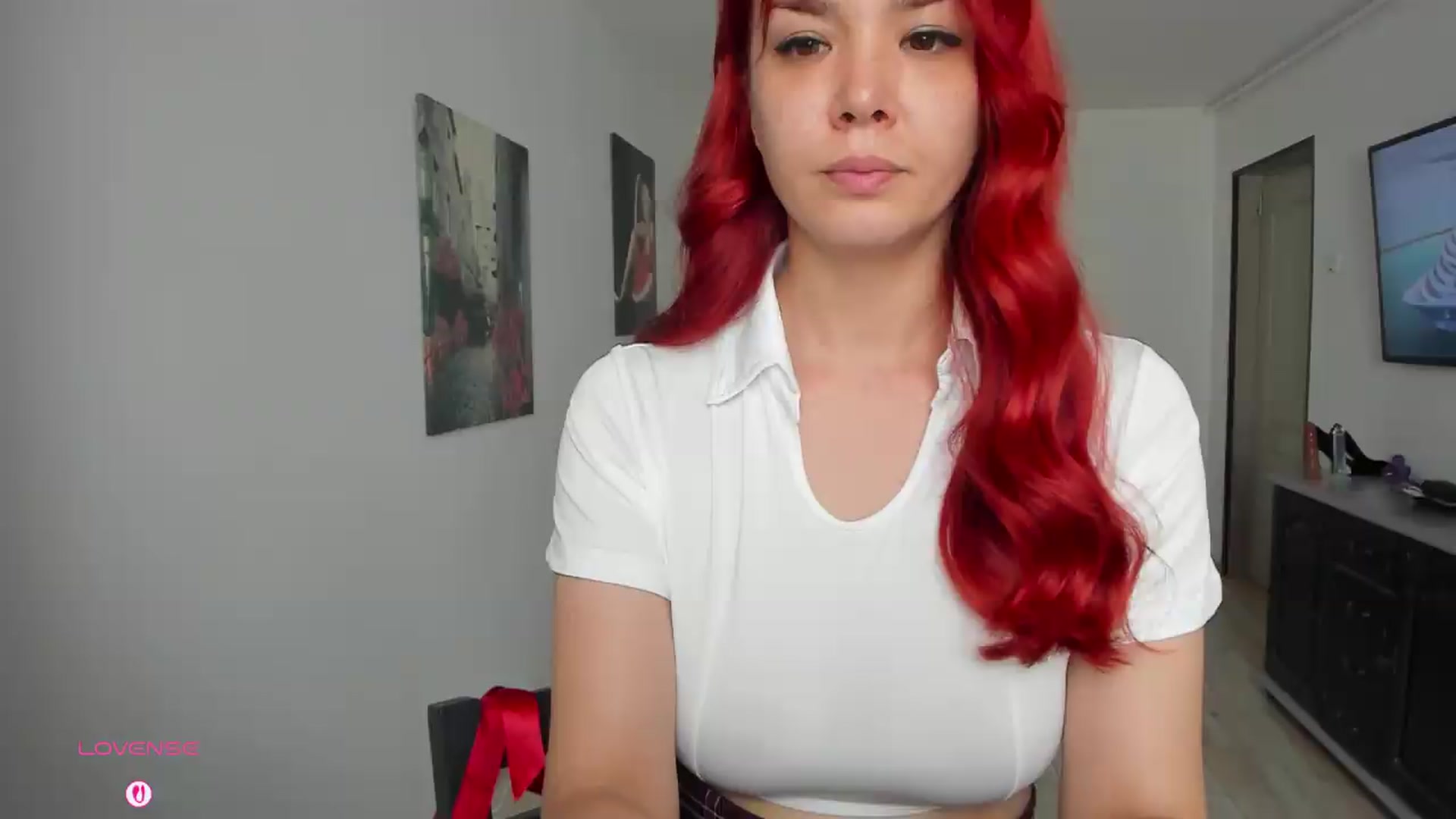 Gallery image thumbnail from RedFireVelvet's myfreecams stream on, 06/23/2026, 10:40 image 3 of 20