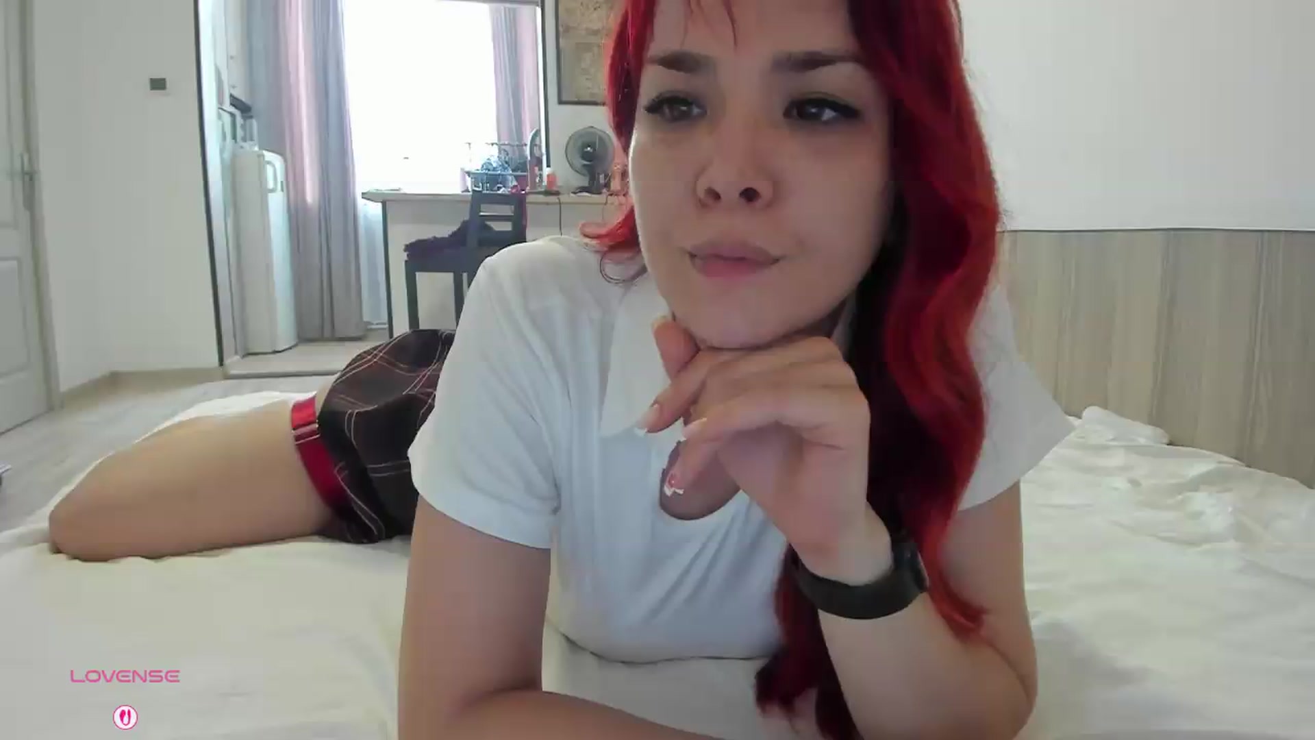 Gallery image thumbnail from RedFireVelvet's myfreecams stream on, 06/23/2026, 11:42 image 2 of 20