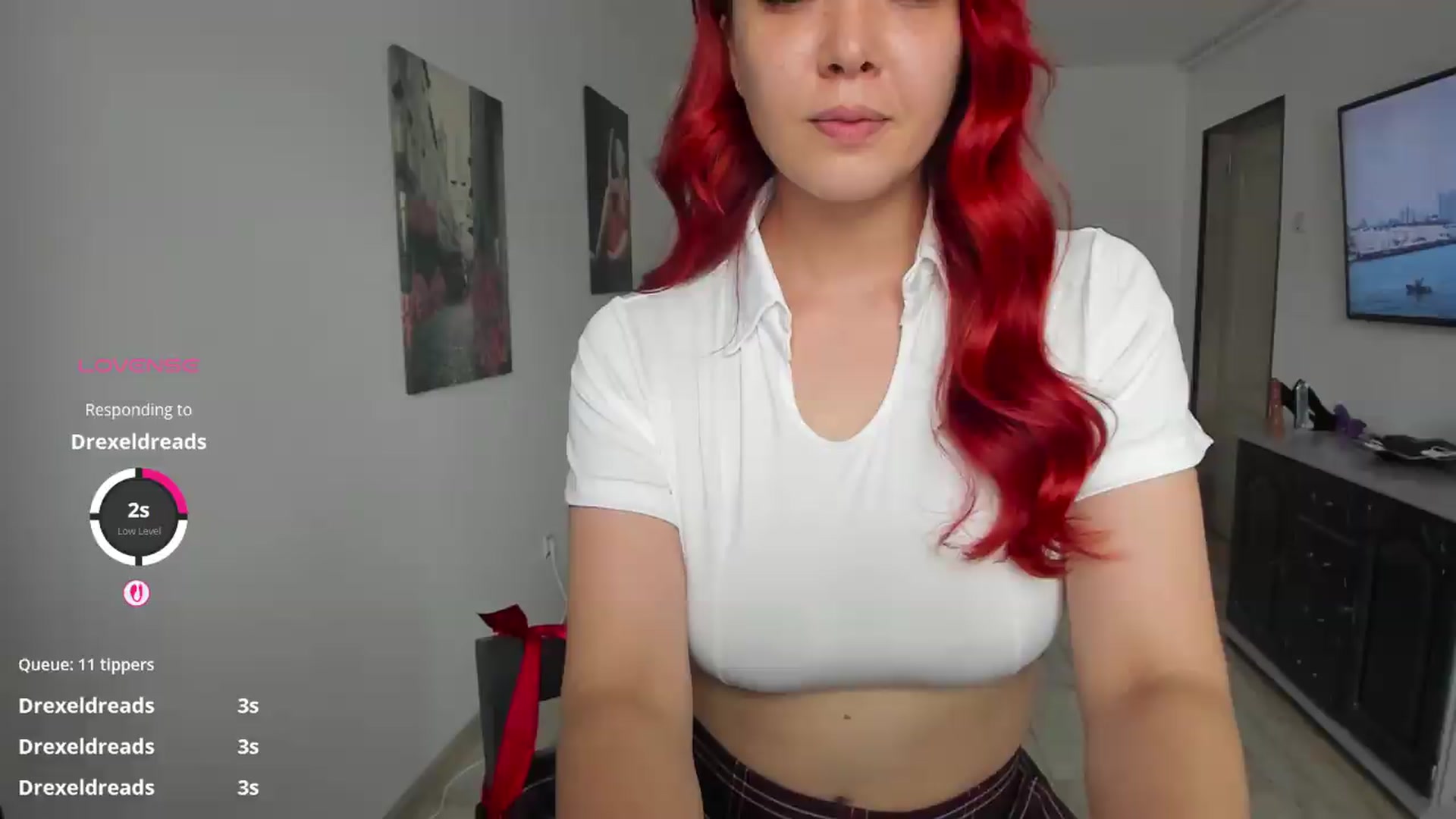 Gallery image thumbnail from RedFireVelvet's myfreecams stream on, 06/23/2026, 11:42 image 11 of 20