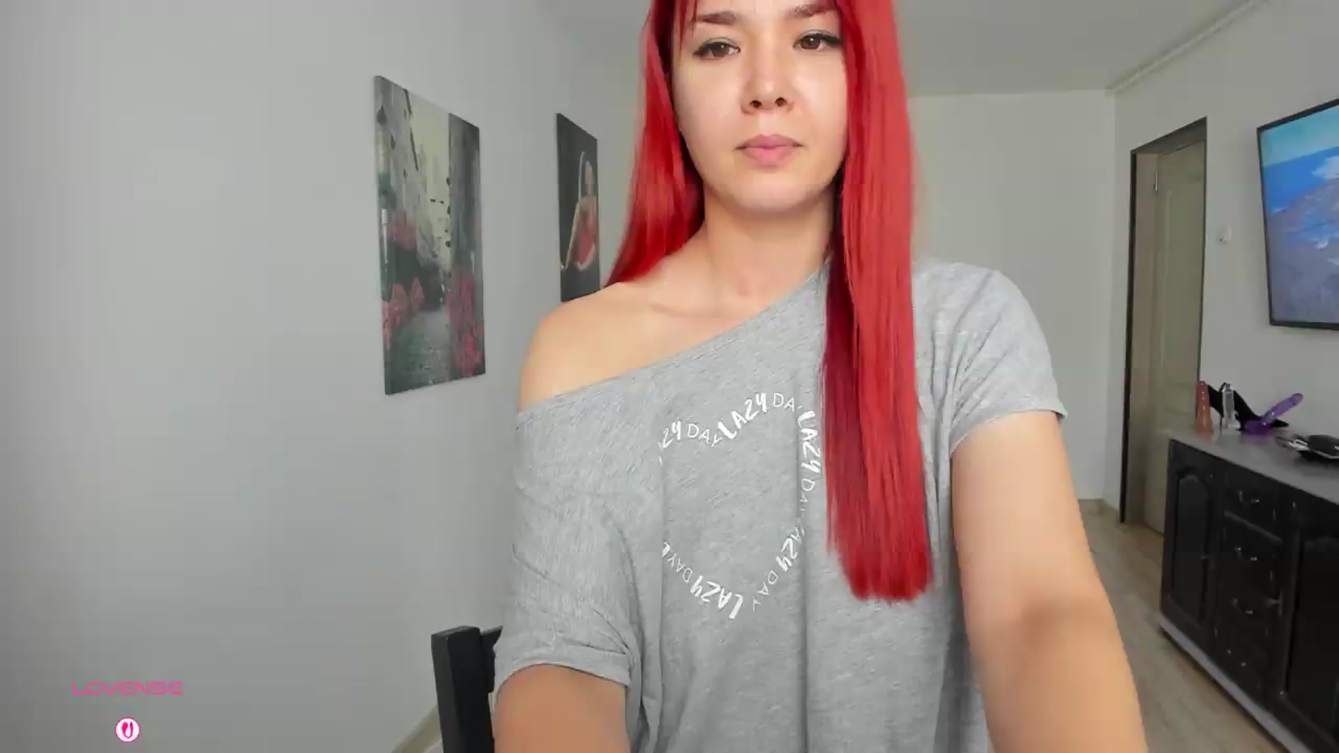 Gallery image thumbnail from RedFireVelvet's myfreecams stream on, 06/25/2026, 09:31 image 8 of 20