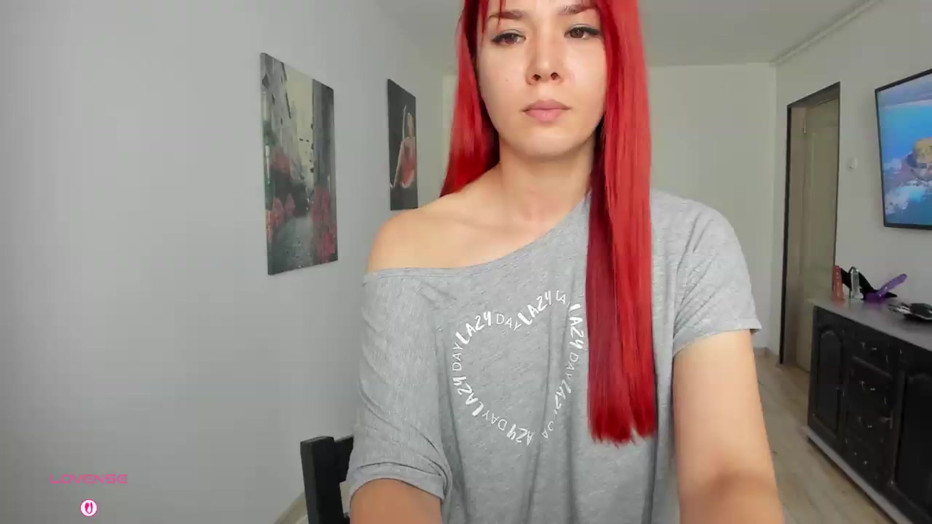 Gallery image thumbnail from RedFireVelvet's myfreecams stream on, 06/25/2026, 09:31 image 3 of 20