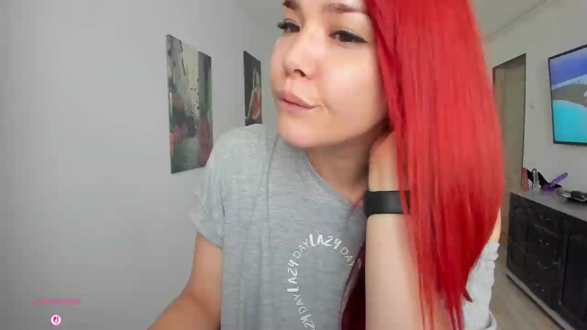 Gallery image thumbnail from RedFireVelvet's myfreecams stream on, 06/25/2026, 09:58 image 2 of 20
