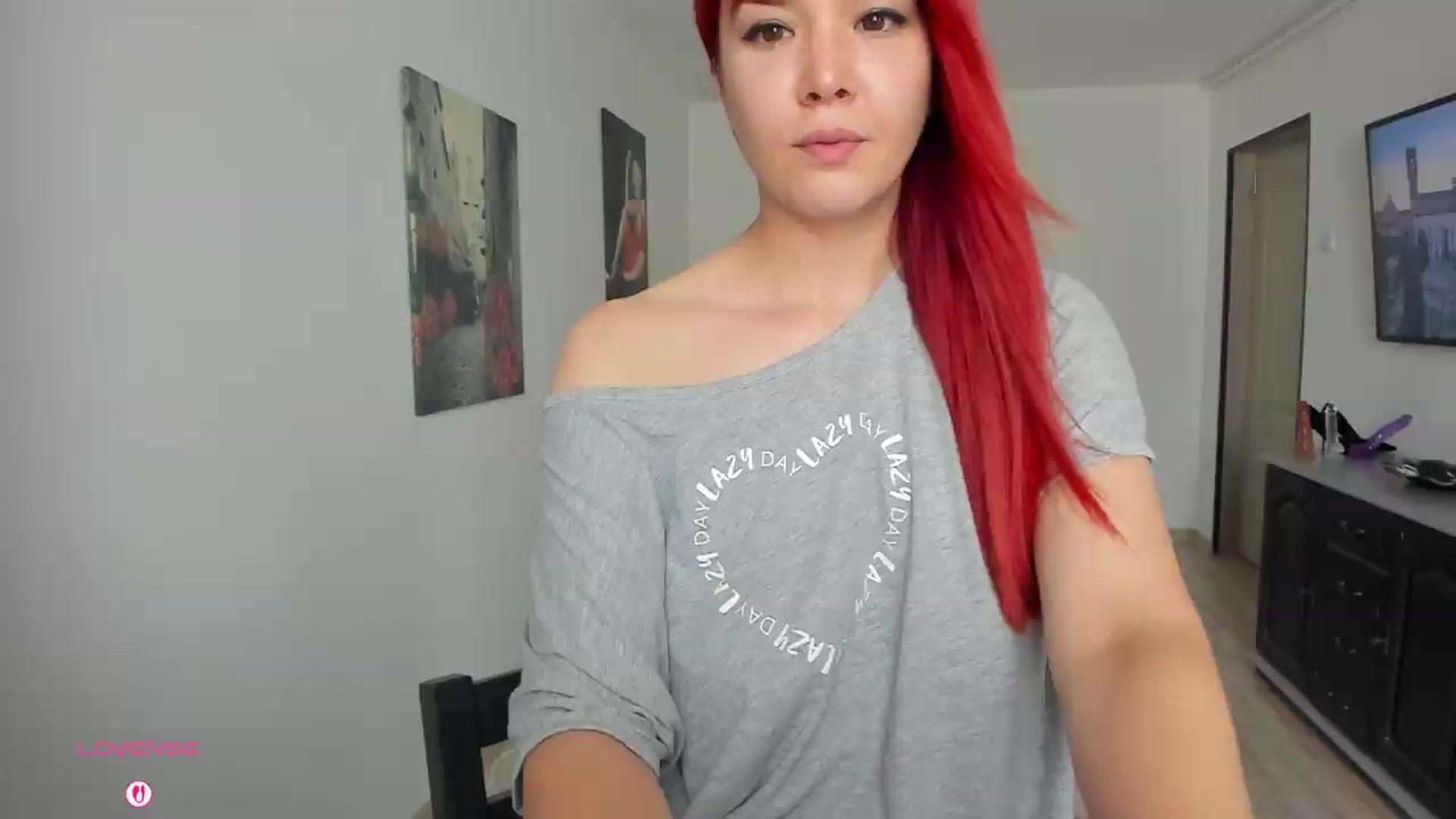 Gallery image thumbnail from RedFireVelvet's myfreecams stream on, 06/25/2026, 12:05 image 6 of 20