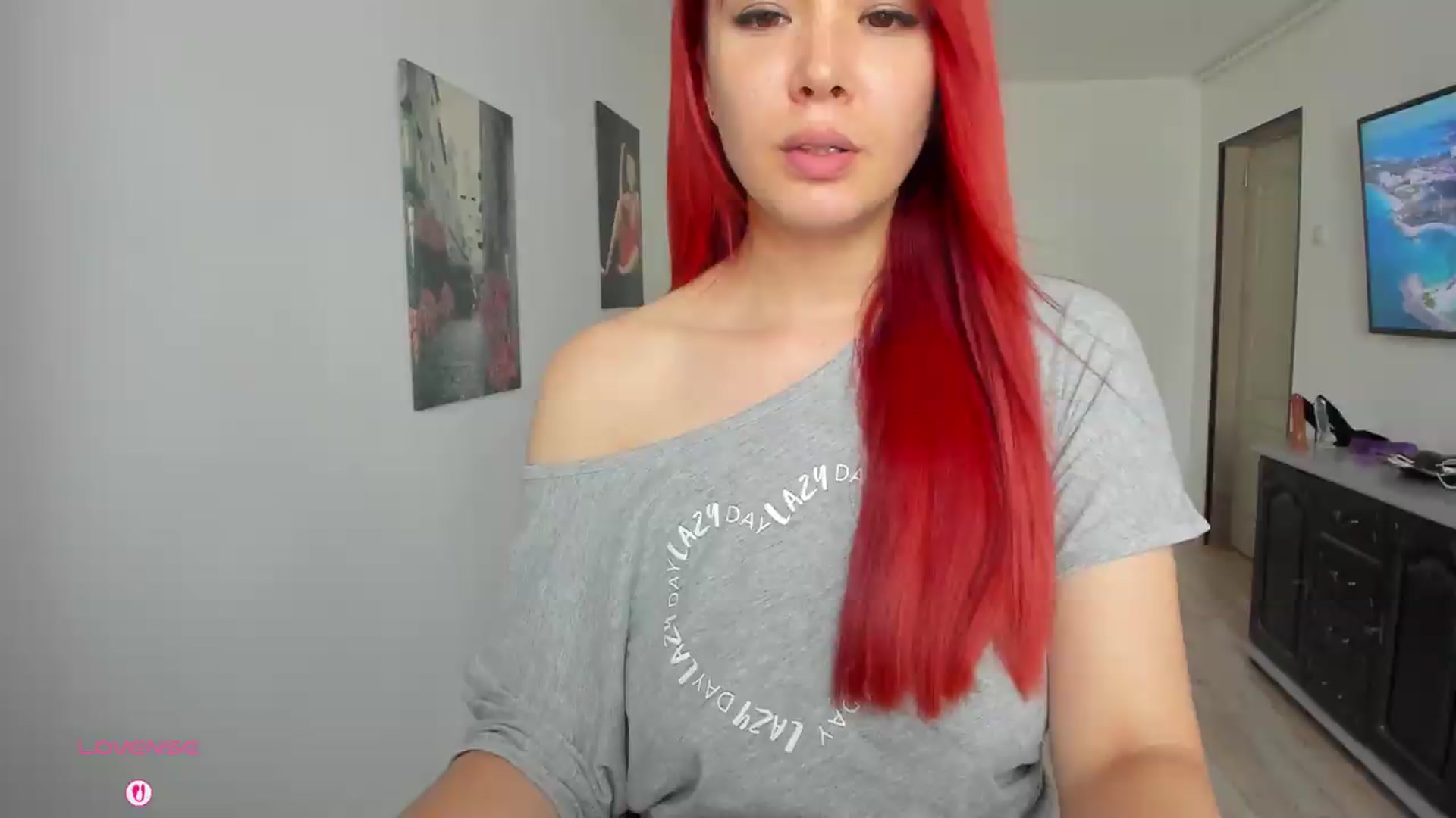 Gallery image thumbnail from RedFireVelvet's myfreecams stream on, 07/01/2026, 10:52 image 11 of 20