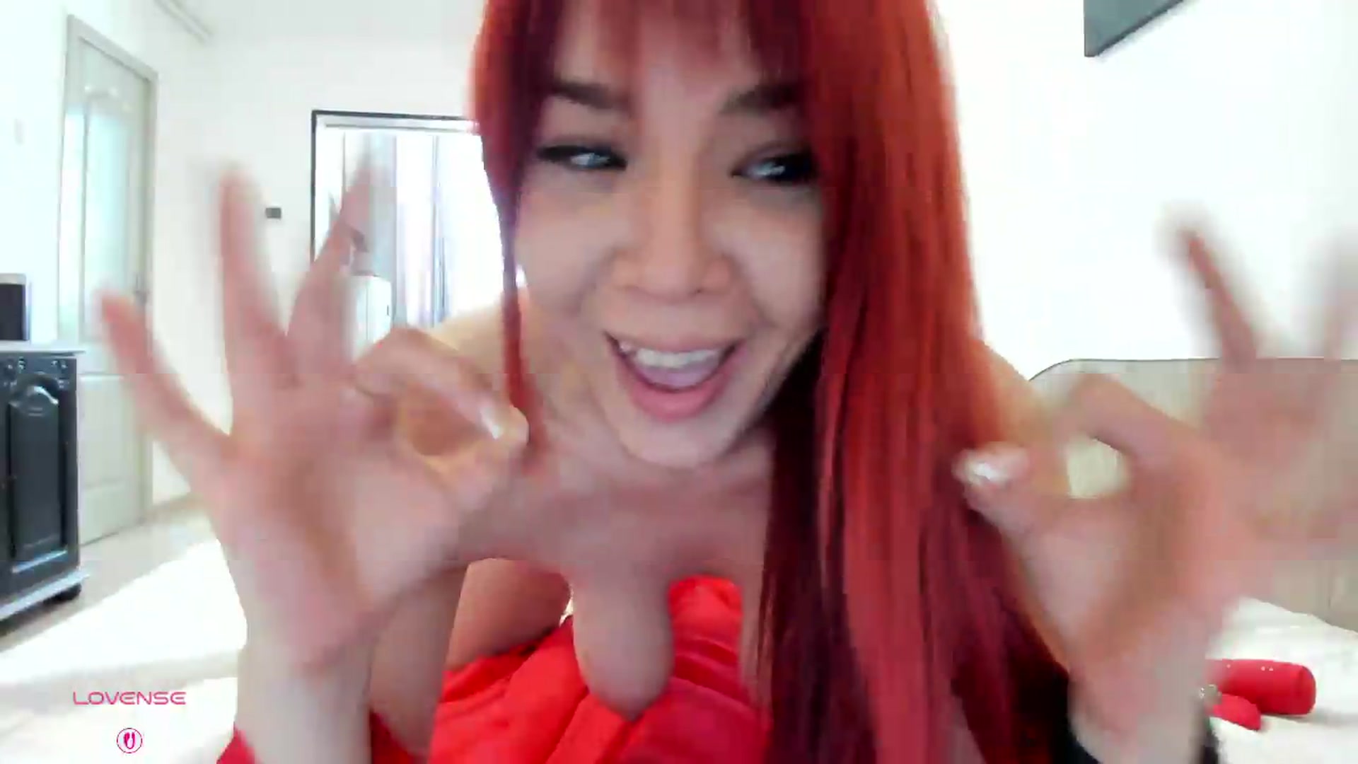 Gallery image thumbnail from RedFireVelvet's myfreecams stream on, 07/02/2026, 09:16 image 7 of 20