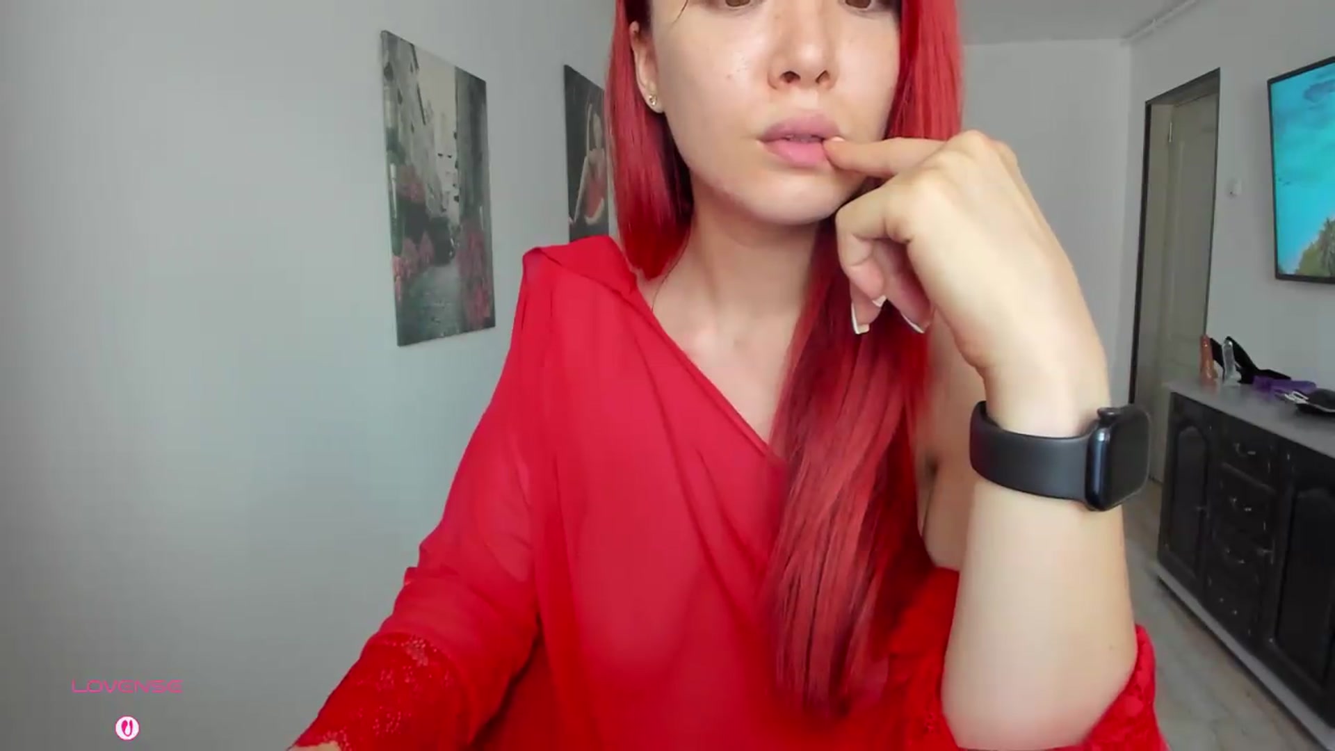 Gallery image thumbnail from RedFireVelvet's myfreecams stream on, 07/02/2026, 12:37 image 4 of 20