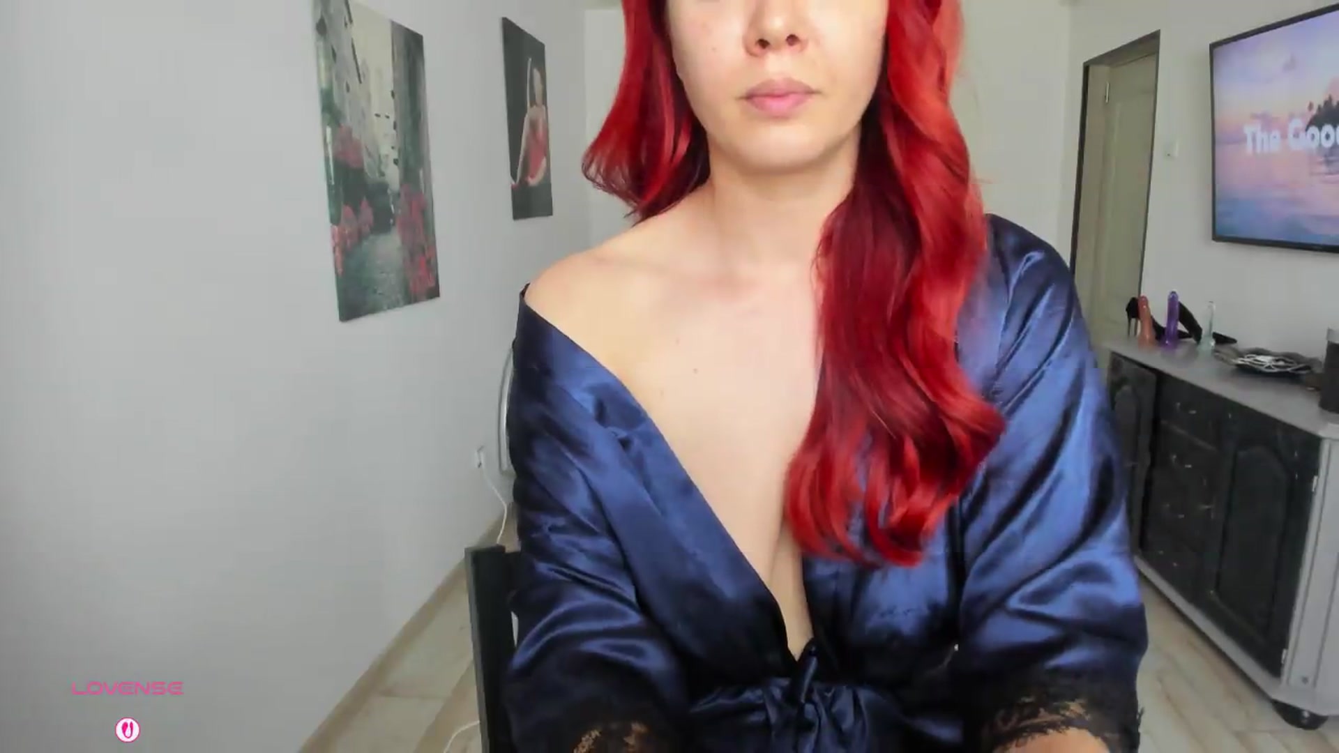 Gallery image thumbnail from RedFireVelvet's myfreecams stream on, 07/07/2026, 11:46 image 6 of 20