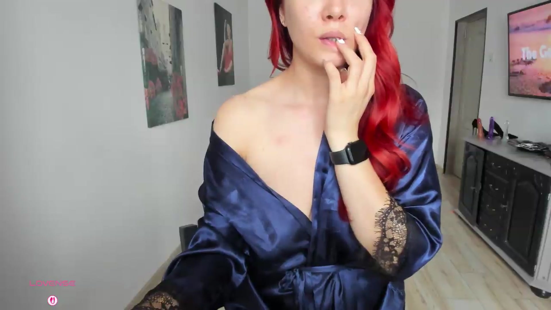 Gallery image thumbnail from RedFireVelvet's myfreecams stream on, 07/07/2026, 12:13 image 6 of 20