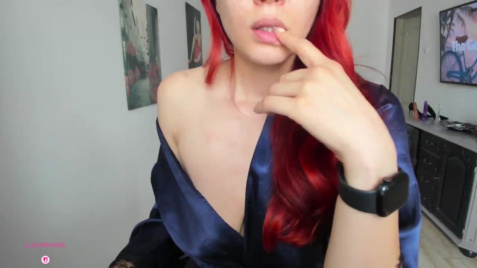 Gallery image thumbnail from RedFireVelvet's myfreecams stream on, 07/07/2026, 12:13 image 8 of 20