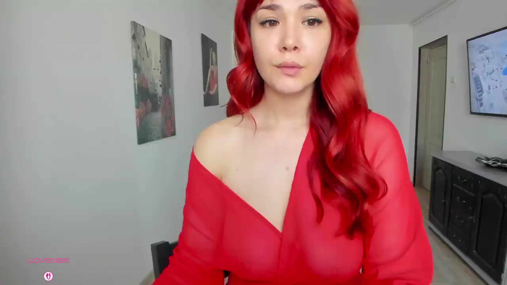 Gallery image thumbnail from RedFireVelvet's myfreecams stream on, 07/16/2026, 11:43 image 2 of 20