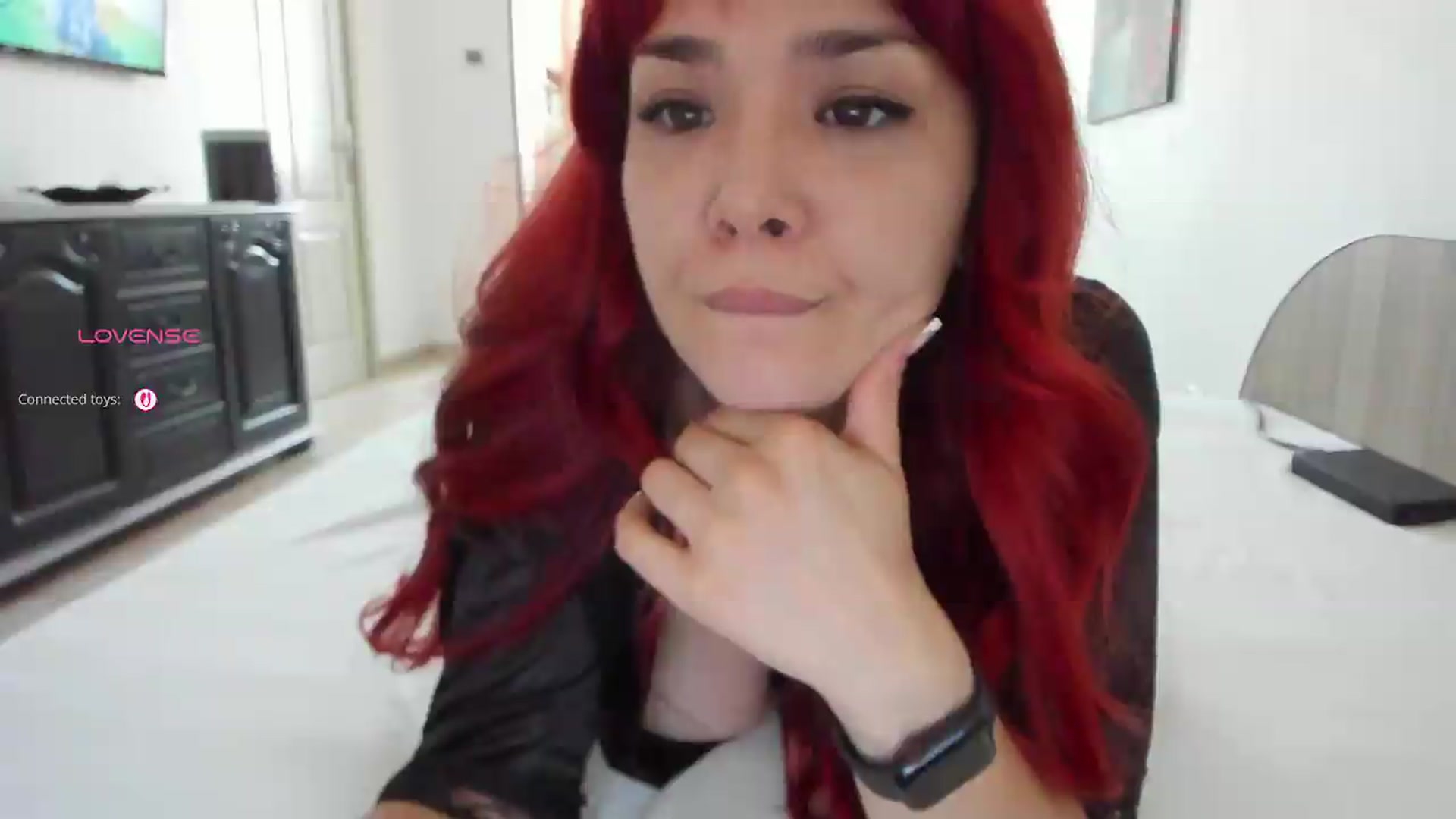 Gallery image thumbnail from RedFireVelvet's myfreecams stream on, 07/17/2026, 10:04 image 4 of 20