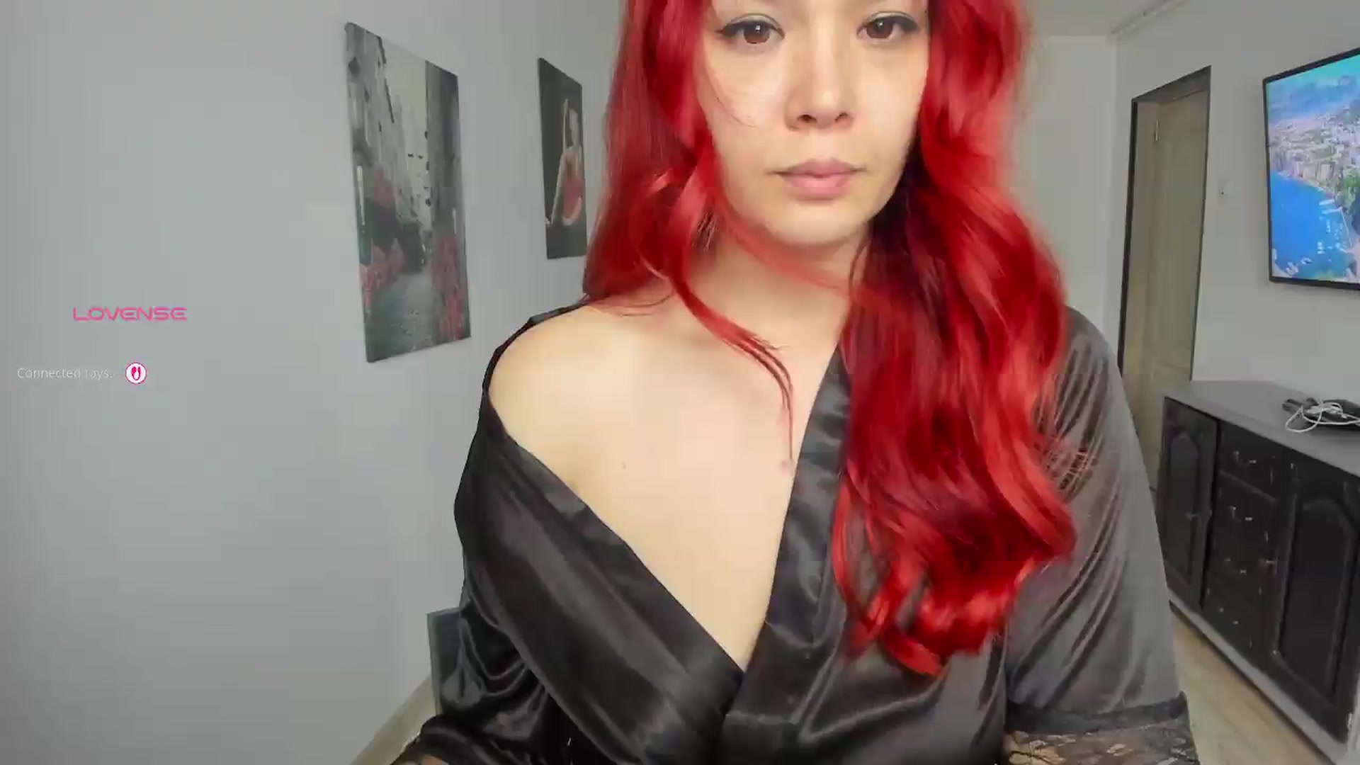 Gallery image thumbnail from RedFireVelvet's myfreecams stream on, 07/17/2026, 12:03 image 5 of 20