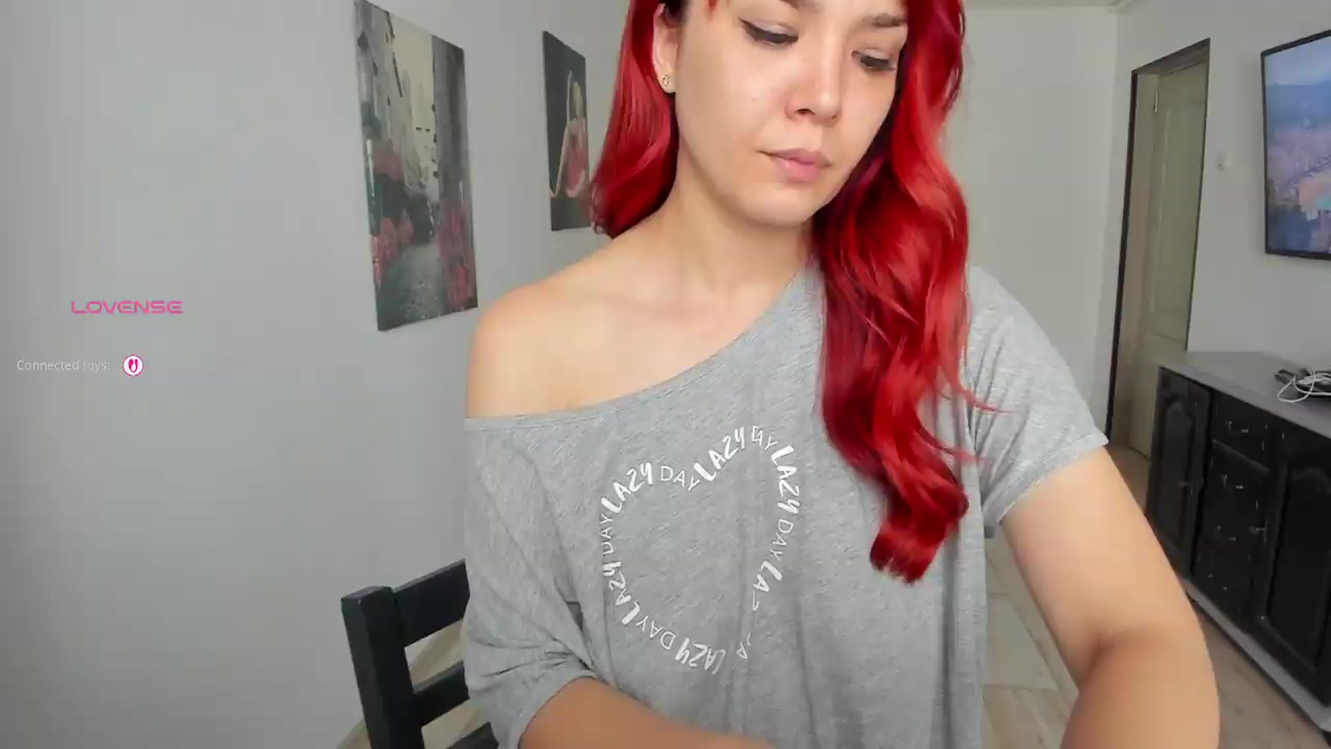 Gallery image thumbnail from RedFireVelvet's myfreecams stream on, 07/17/2026, 12:03 image 11 of 20