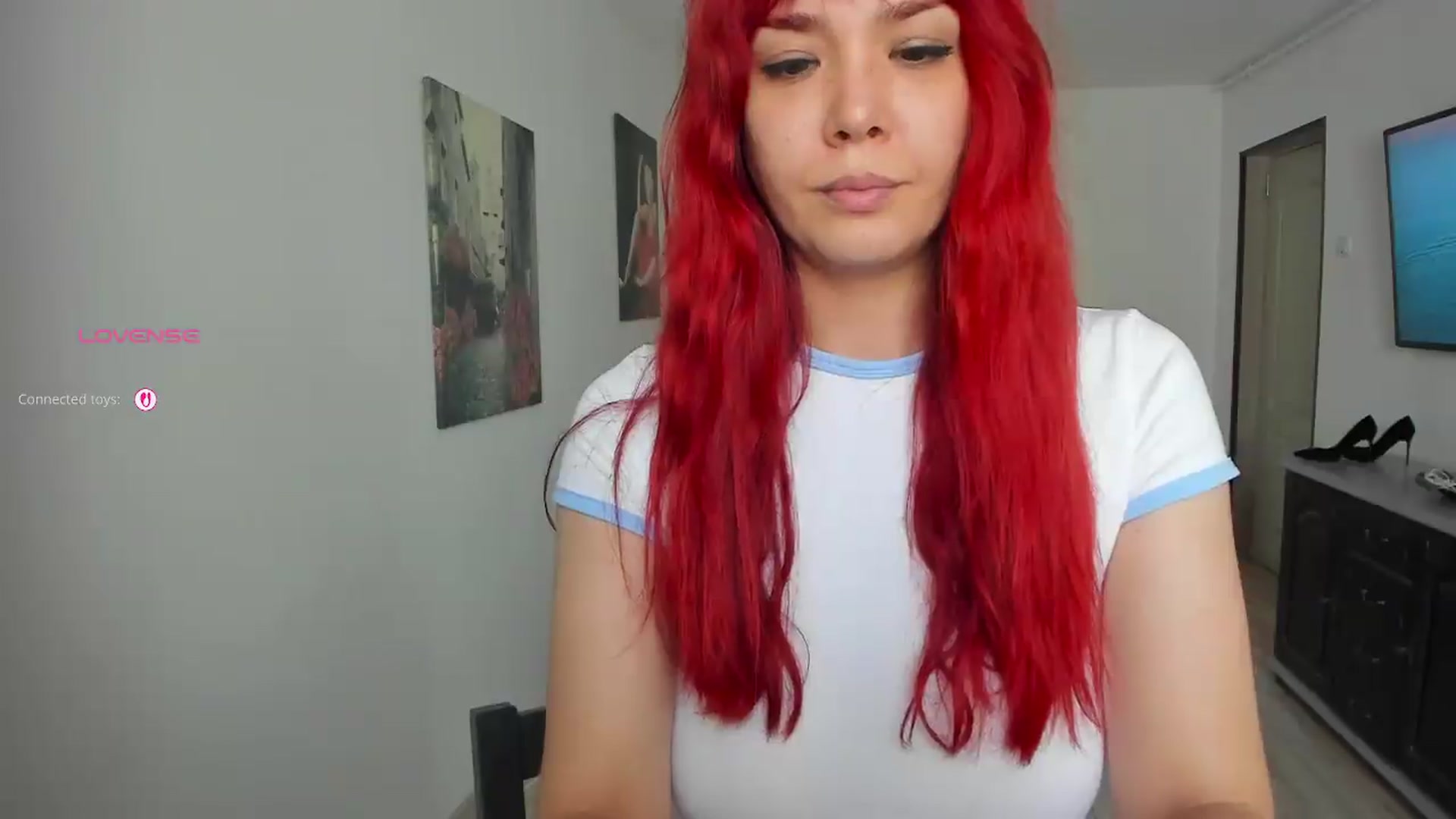 Gallery image thumbnail from RedFireVelvet's myfreecams stream on, 07/20/2026, 10:46 image 16 of 20