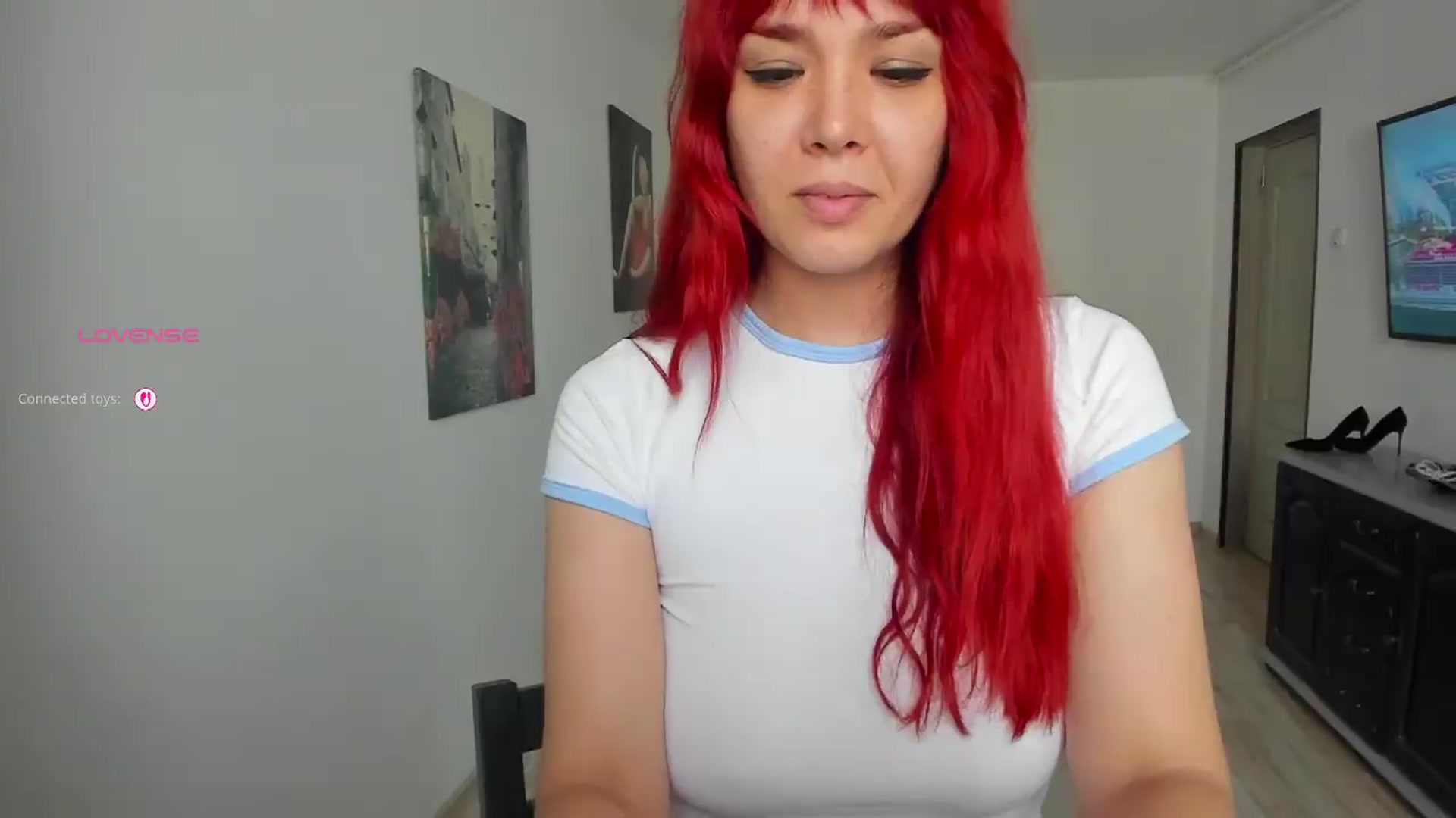 Gallery image thumbnail from RedFireVelvet's myfreecams stream on, 07/20/2026, 10:46 image 17 of 20