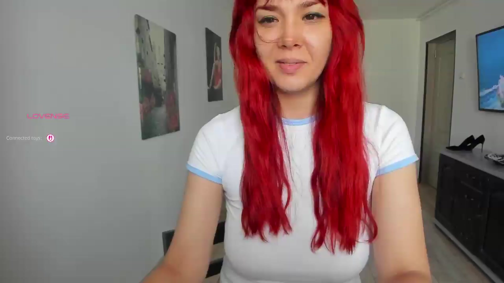 Gallery image thumbnail from RedFireVelvet's myfreecams stream on, 07/20/2026, 11:37 image 5 of 20