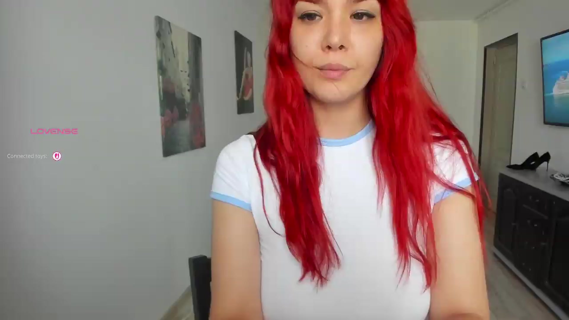 Gallery image thumbnail from RedFireVelvet's myfreecams stream on, 07/20/2026, 11:37 image 13 of 20