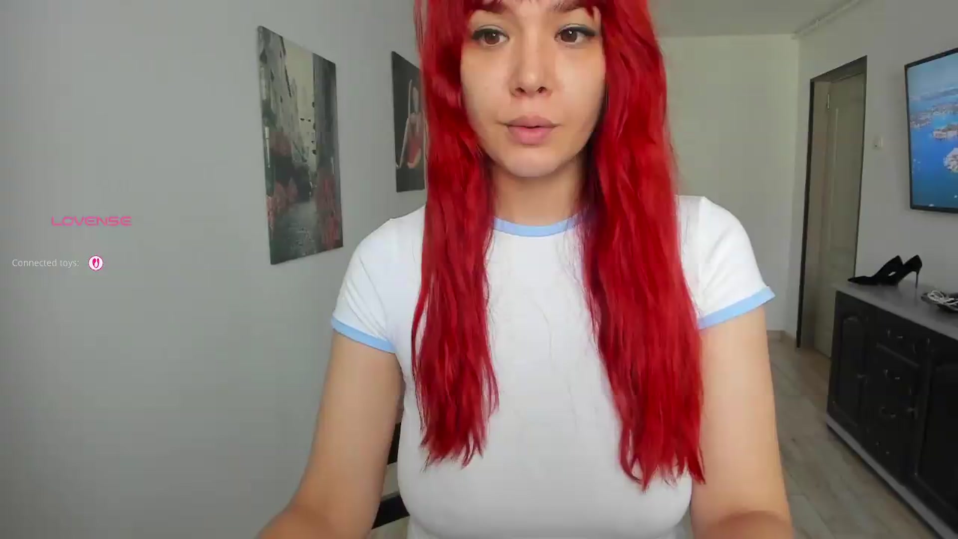 Gallery image thumbnail from RedFireVelvet's myfreecams stream on, 07/20/2026, 11:37 image 8 of 20
