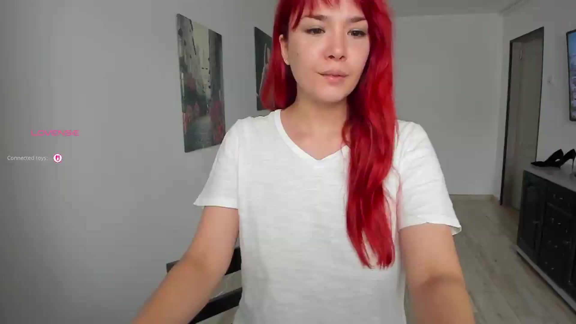 Gallery image thumbnail from RedFireVelvet's myfreecams stream on, 07/24/2026, 11:50 image 17 of 20