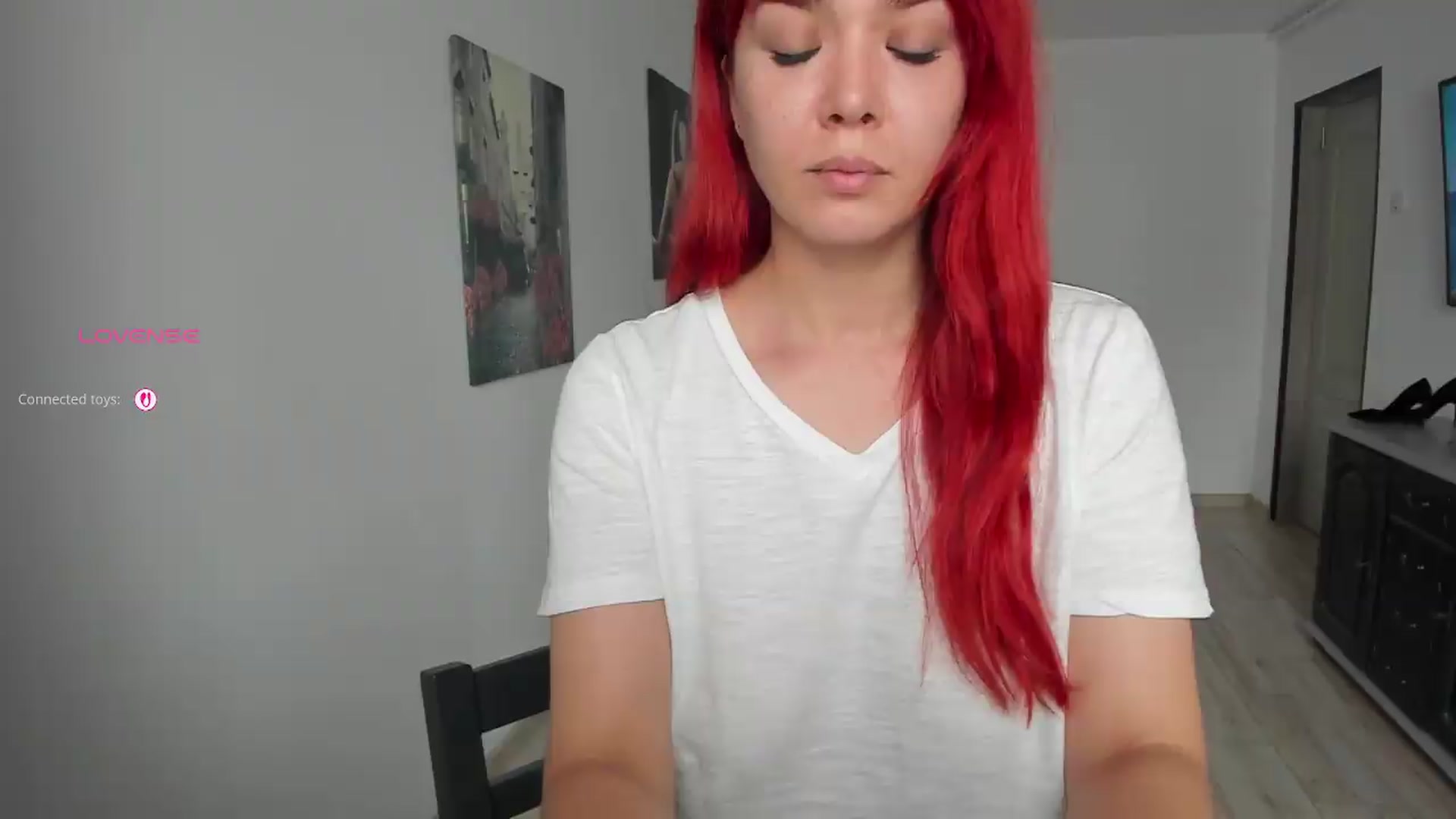 Gallery image thumbnail from RedFireVelvet's myfreecams stream on, 07/24/2026, 11:50 image 11 of 20