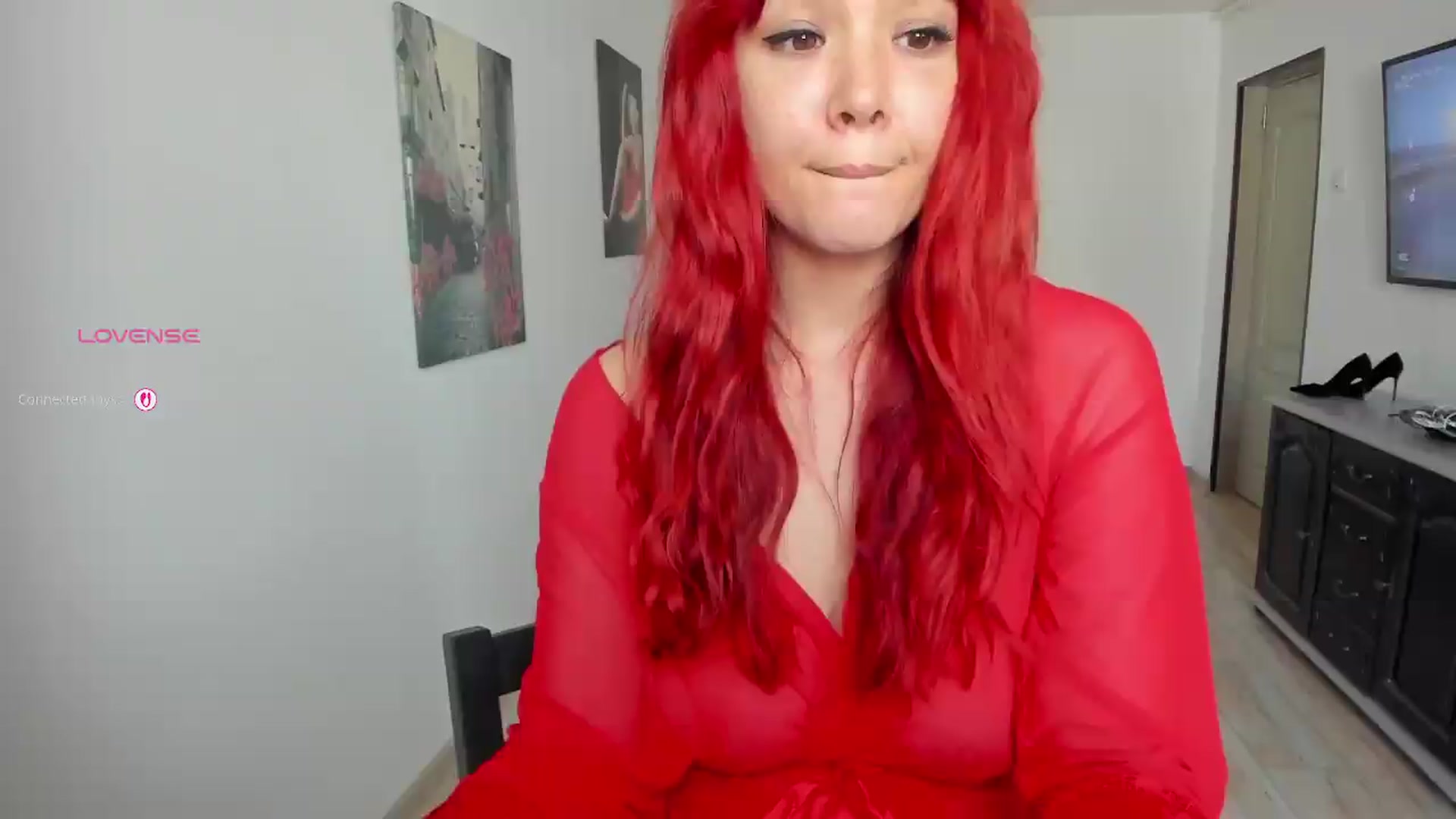 Gallery image thumbnail from RedFireVelvet's myfreecams stream on, 07/28/2026, 12:20 image 8 of 20