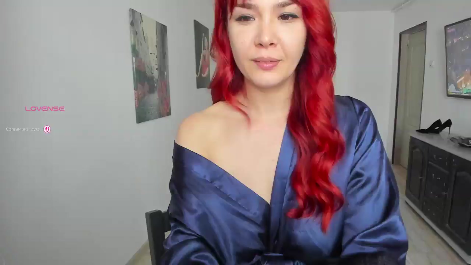Gallery image thumbnail from RedFireVelvet's myfreecams stream on, 08/01/2026, 10:28 image 11 of 20
