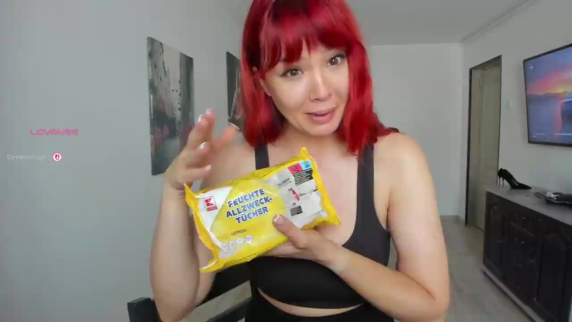 Gallery image thumbnail from RedFireVelvet's myfreecams stream on, 08/03/2026, 13:15 image 8 of 20