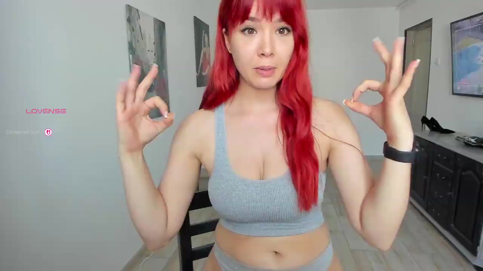 Gallery image thumbnail from RedFireVelvet's myfreecams stream on, 08/04/2026, 08:19 image 18 of 20