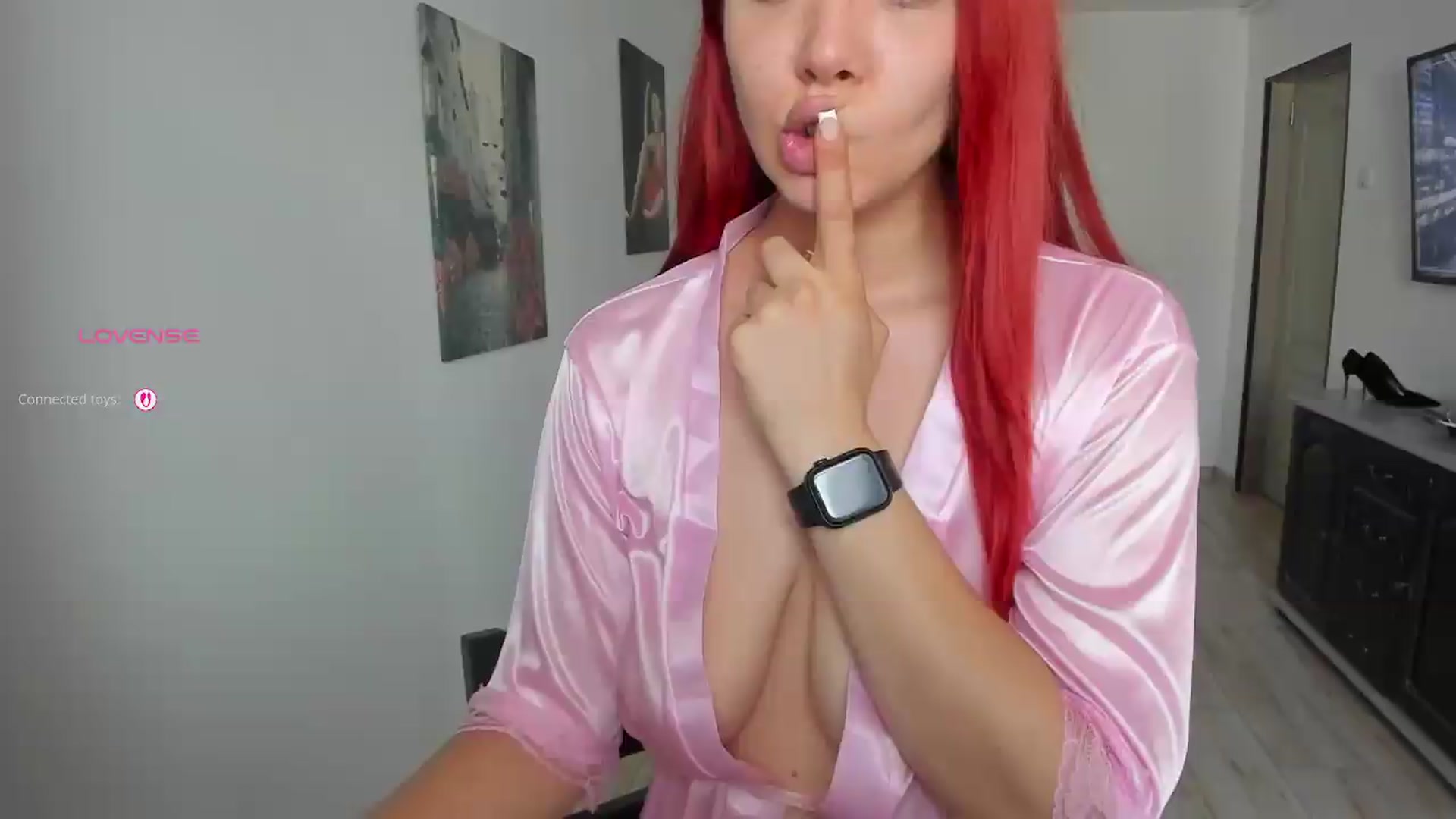 Gallery image thumbnail from RedFireVelvet's myfreecams stream on, 08/08/2026, 12:37 image 14 of 20