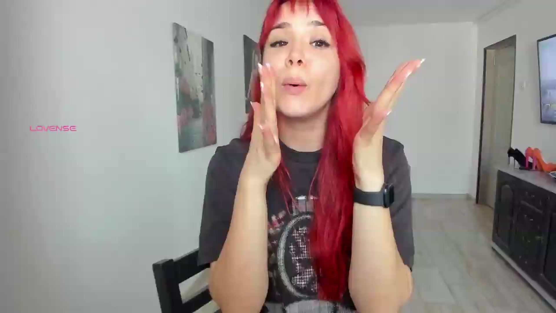 Gallery image thumbnail from RedFireVelvet's myfreecams stream on, 08/10/2026, 12:04 image 20 of 20