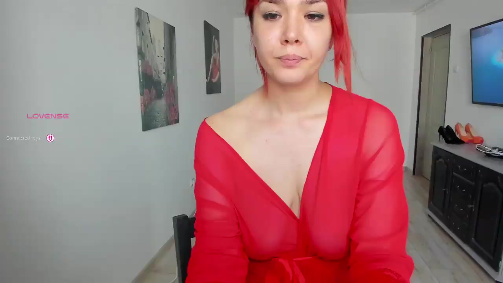 Gallery image thumbnail from RedFireVelvet's myfreecams stream on, 08/14/2026, 13:05 image 6 of 20