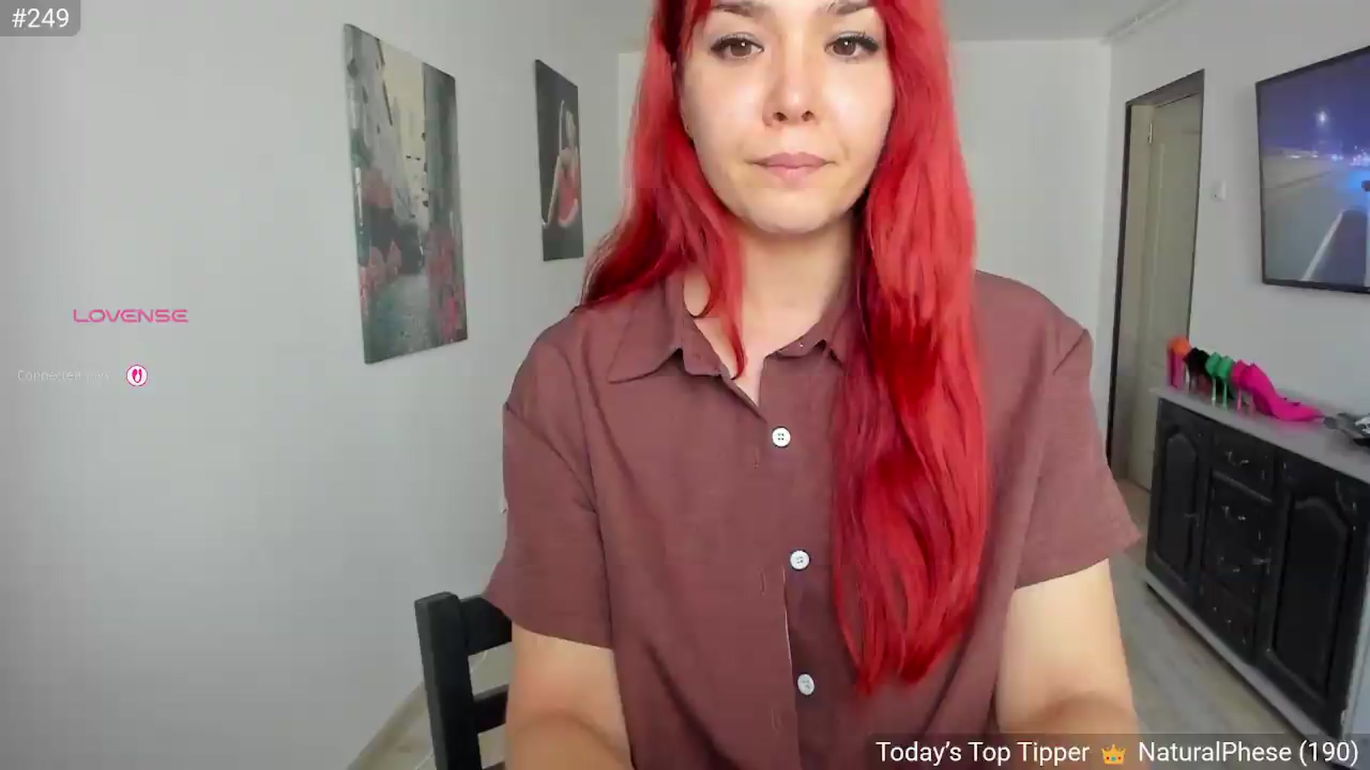 Gallery image thumbnail from RedFireVelvet's myfreecams stream on, 08/19/2026, 11:57 image 17 of 20